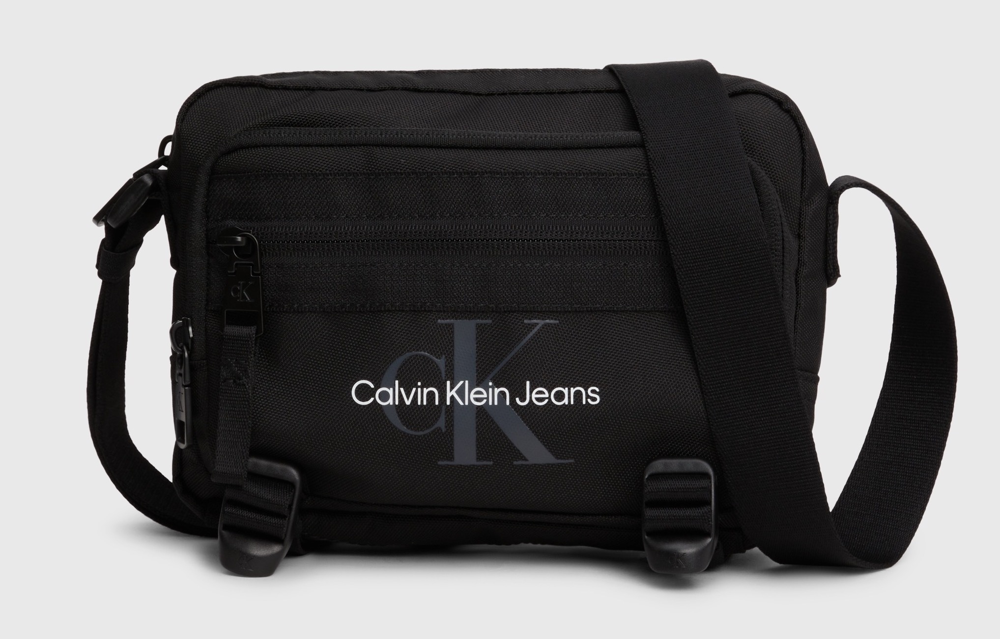 Calvin Klein Jeans Mini Bag "SPORT ESSENTIALS U CAMERABAG21 M"