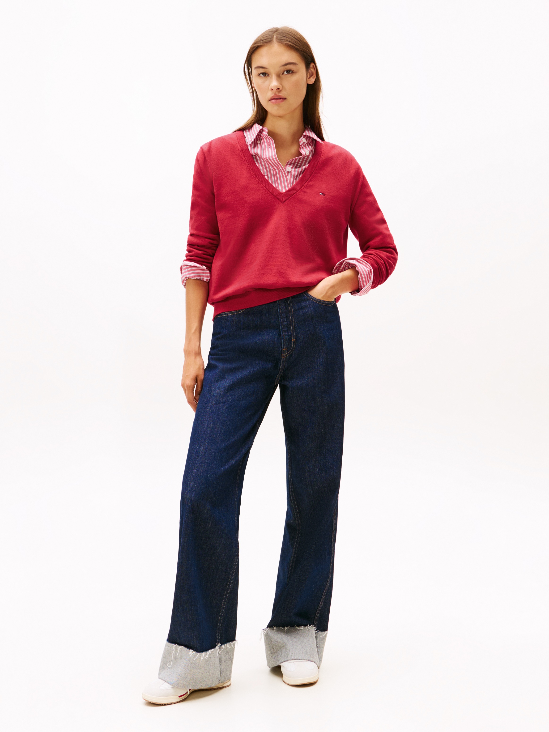 Thumbnail - Tommy Jeans V-Ausschnitt-Pullover "TJW ESSENTIAL VNECK SWEATER EXT" mit Logostickerei