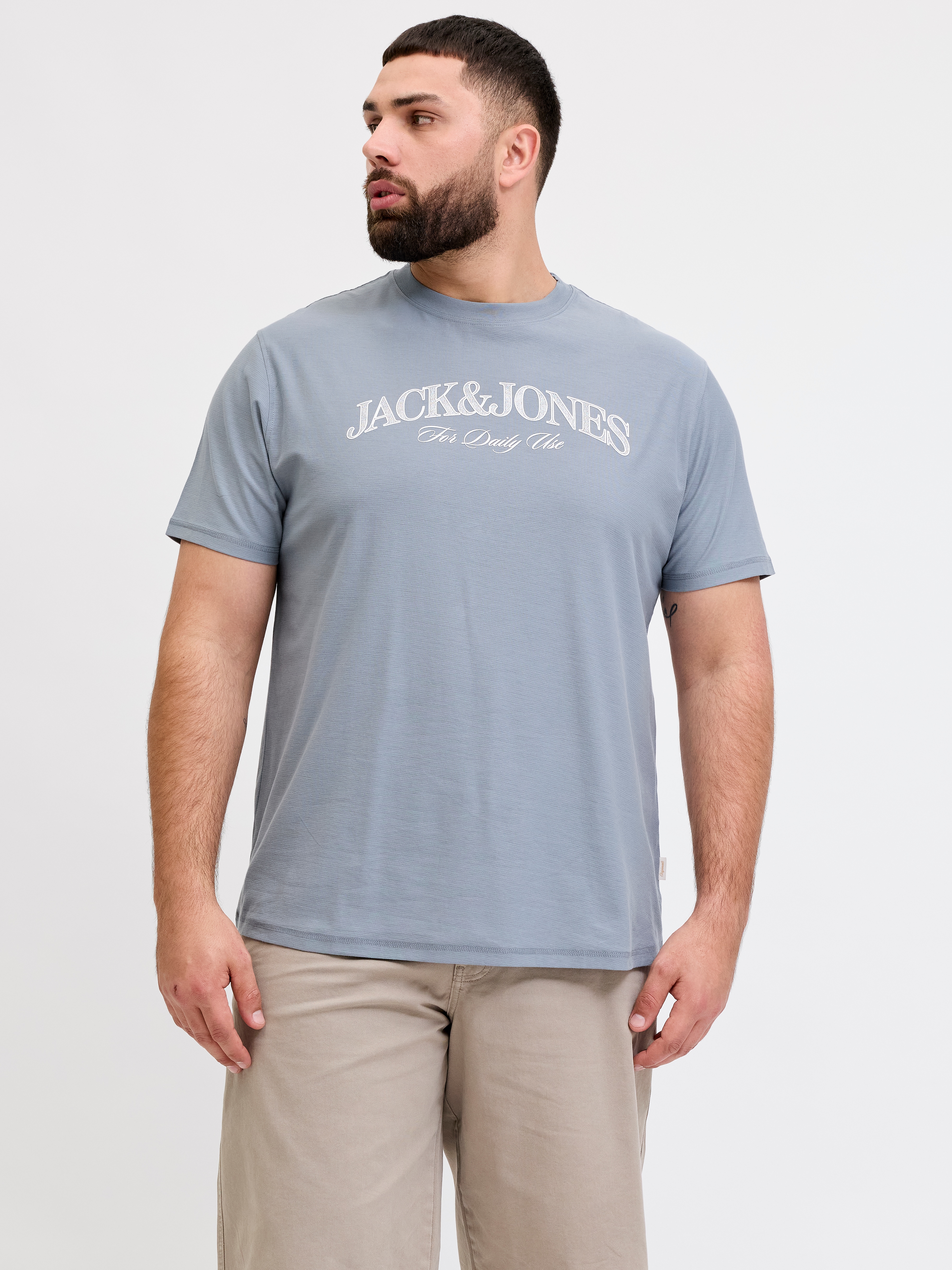 Jack & Jones PlusSize T-Shirt "Jorcassis Branding Tee Ss Crew Neck Pls" Mit Logo Schriftzug