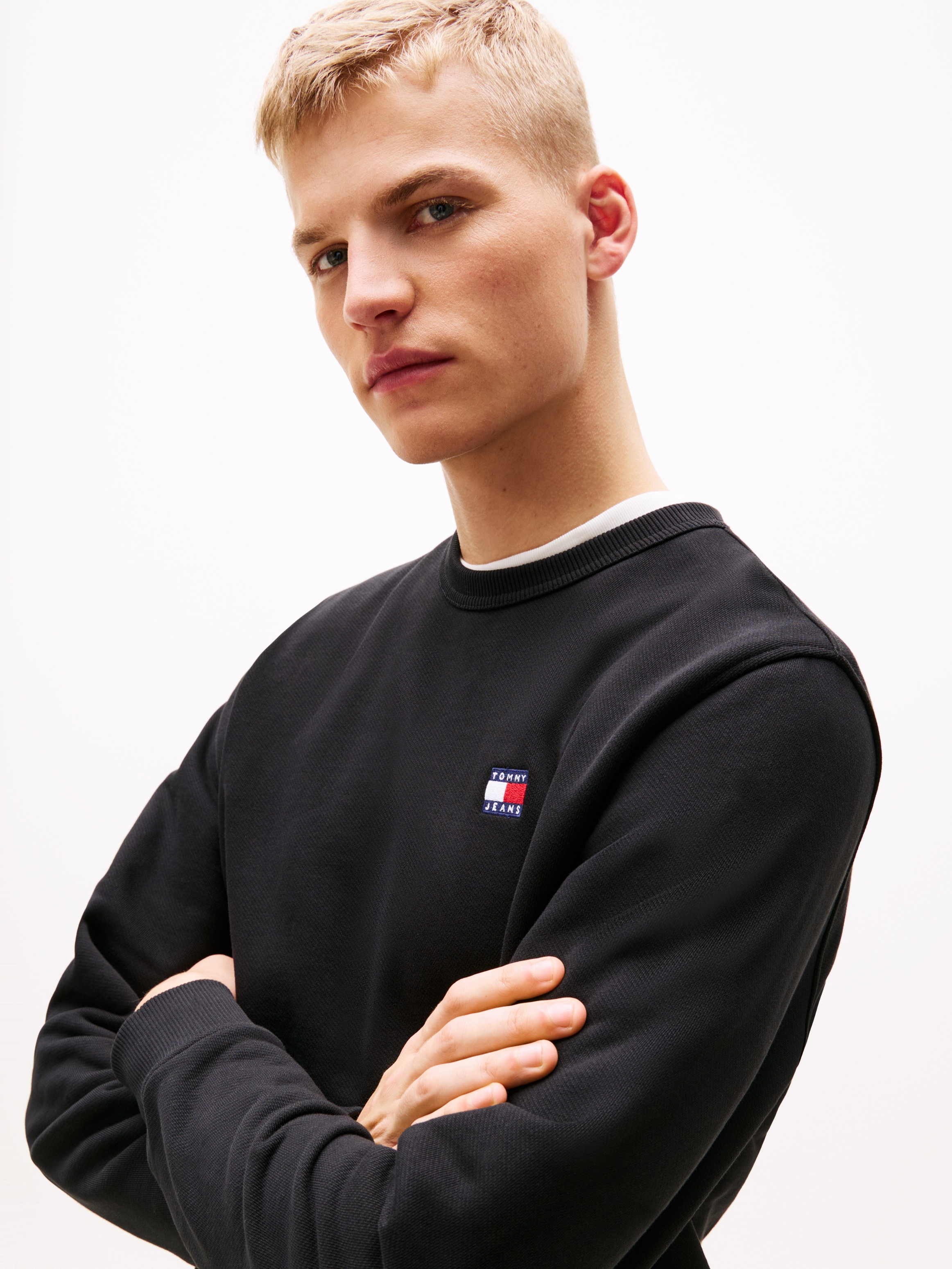 Tommy Jeans Sweatshirt »TJM REG BADGE CREW EXT«, Mit Rundhalsausschnitt