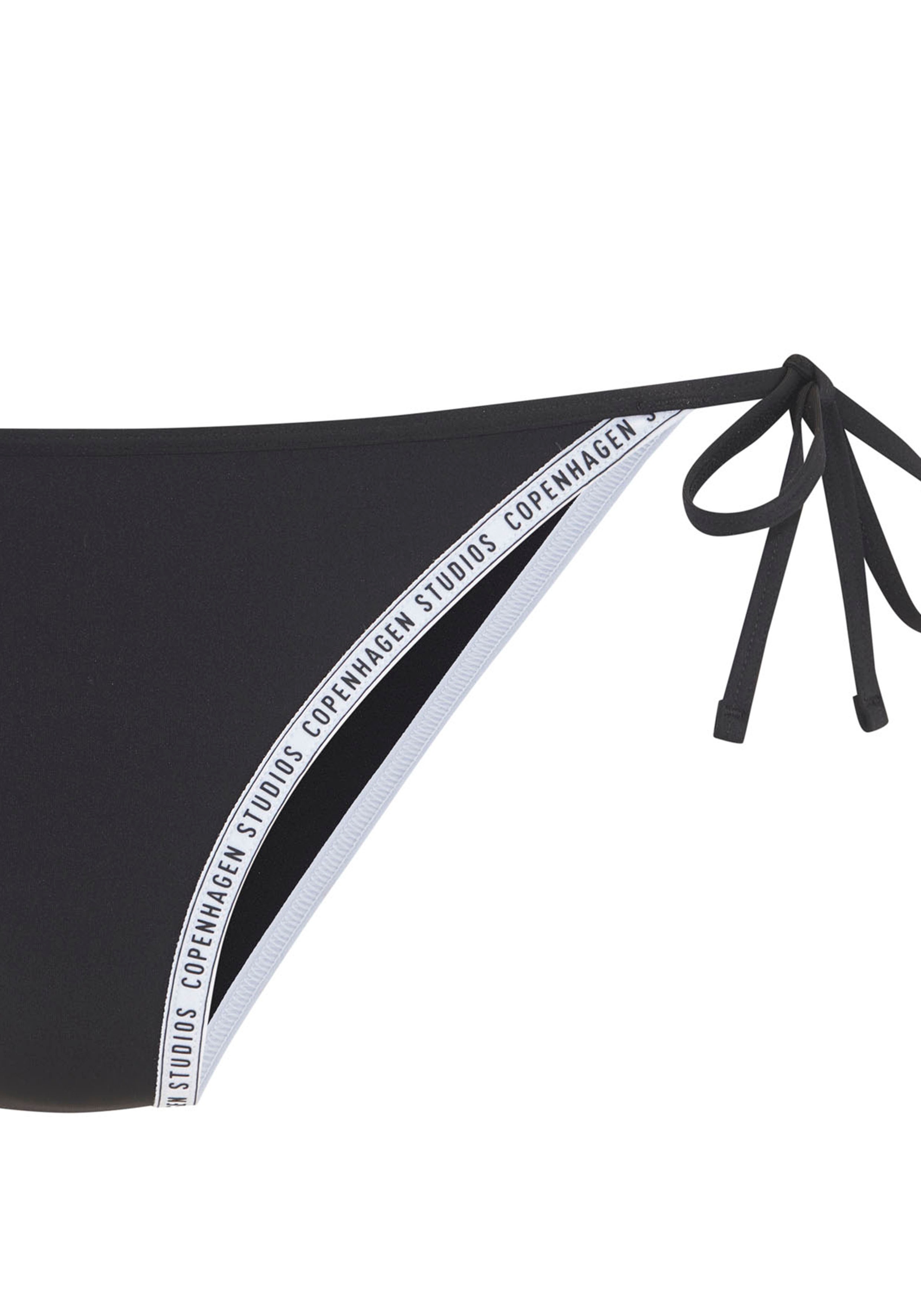Thumbnail - Copenhagen Studios Bikini-Hose "Cody" mit Markenbranding
