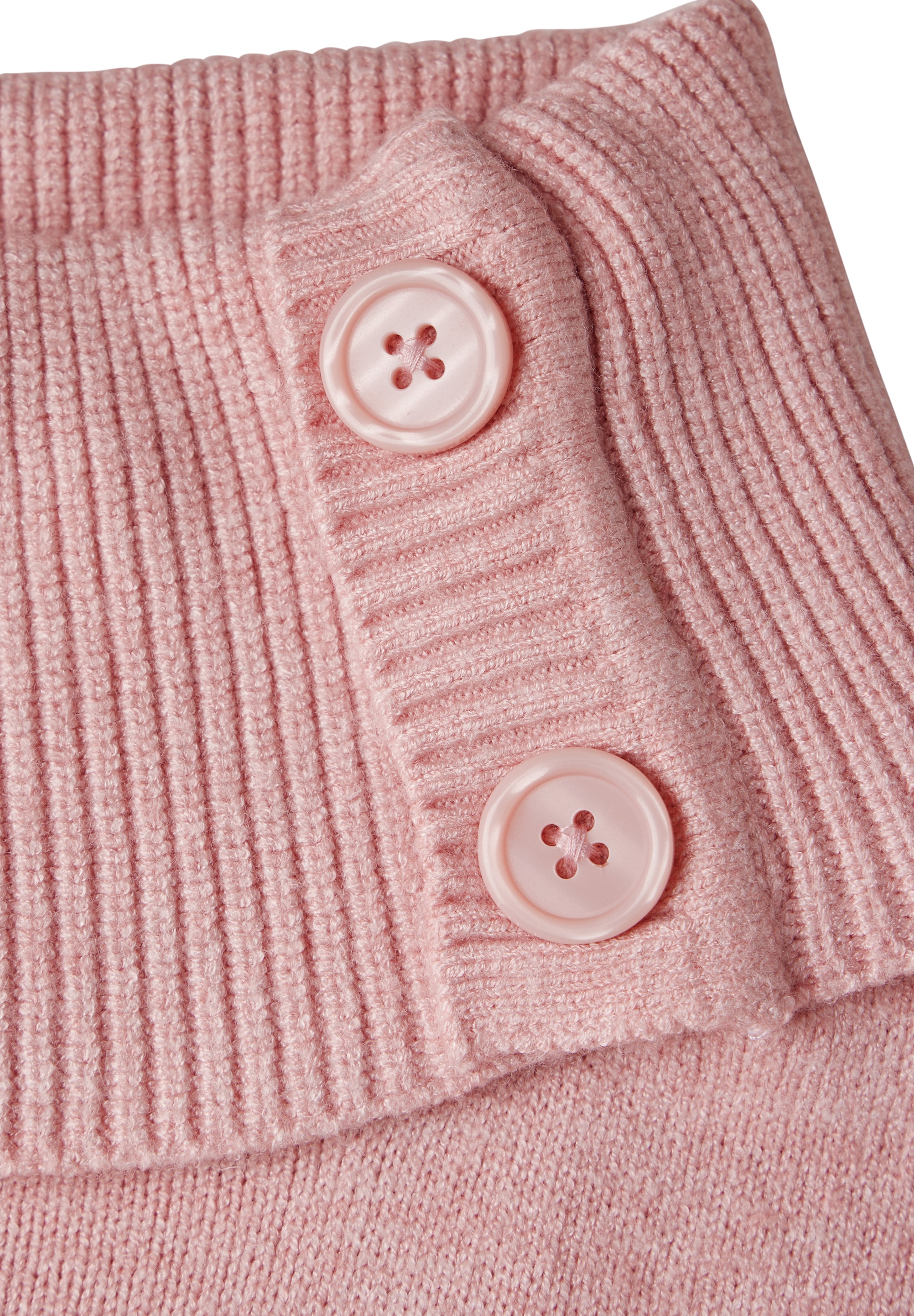 STREET ONE Strickpullover, Kragen mit Knopfdetail