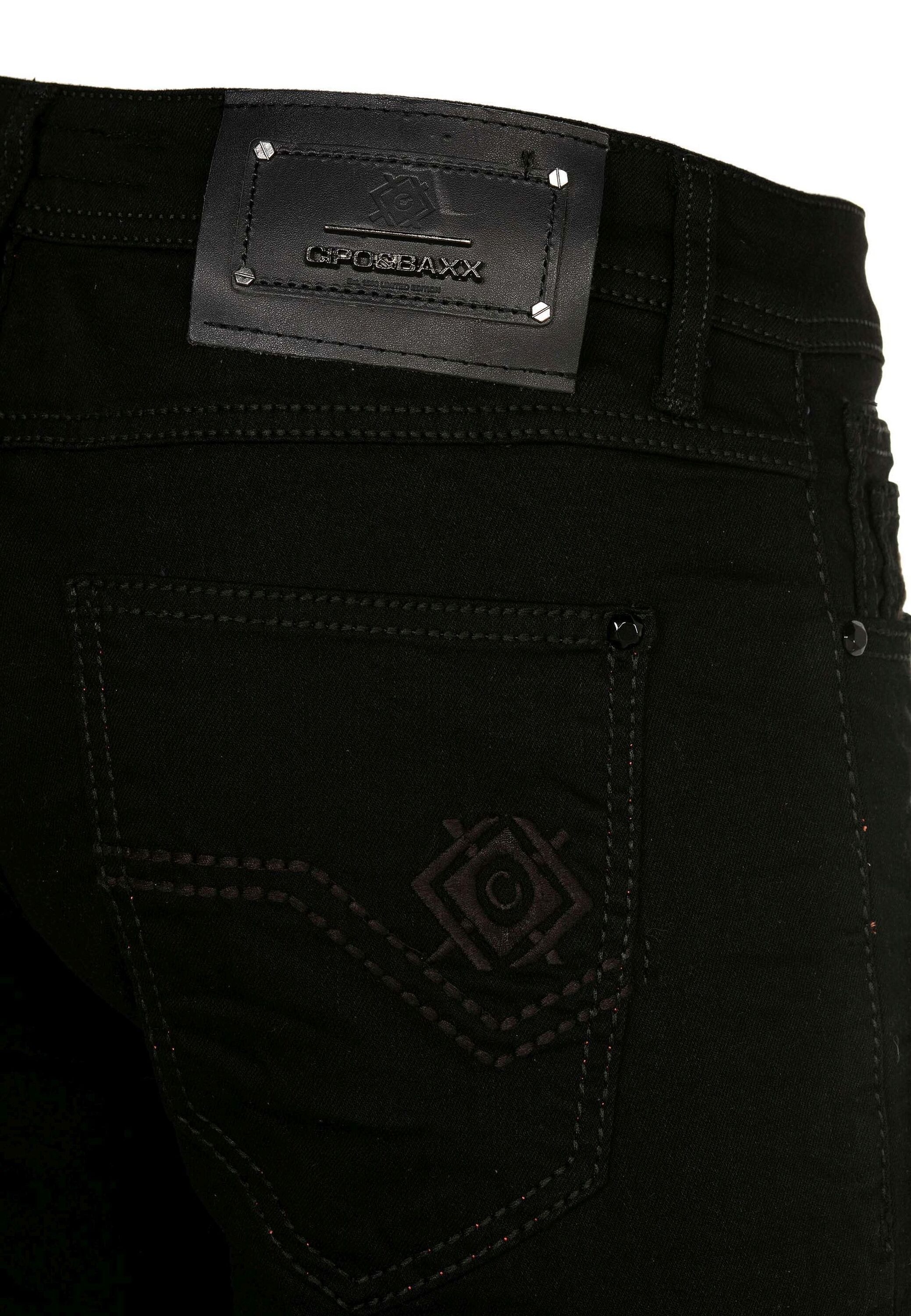 Cipo & Baxx 5-Pocket-Jeans »Jeans«, im Straight Fit