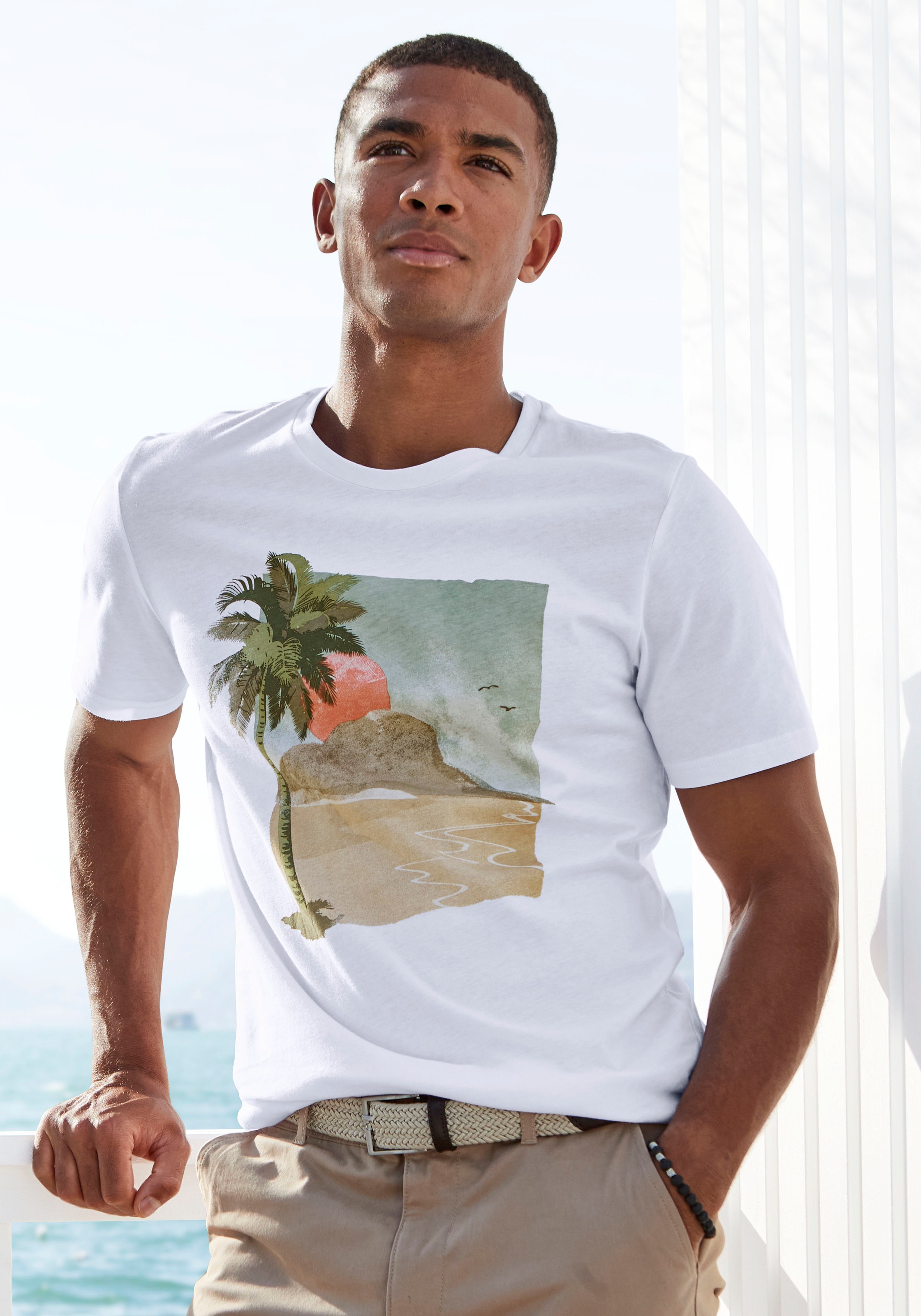 Beachtime T-Shirt, Freizeitshirt mit Rundhals und Frontprint aus reiner Bau günstig online kaufen