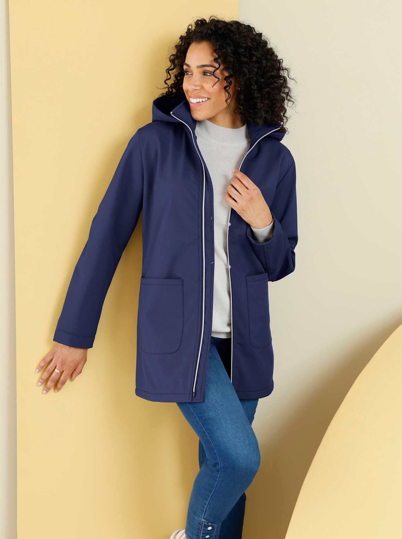 Classic Basics Softshelljacke mitKapuze günstig online kaufen