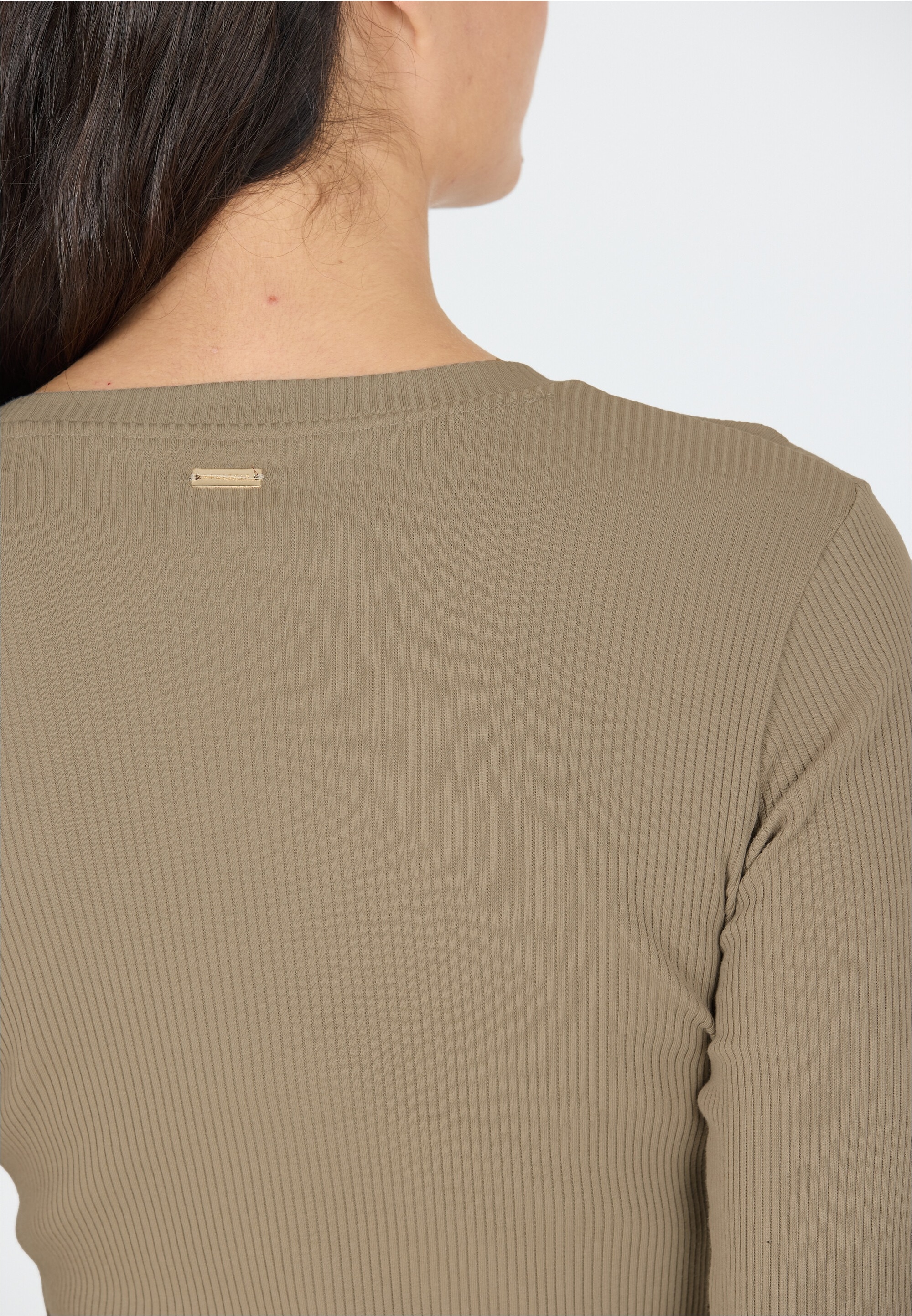 ATHLECIA Langarmshirt »Lankae«, (1 tlg.), mit feuchtigkeitsregulierenden Eigenschaften und 4-Wege-Stretch