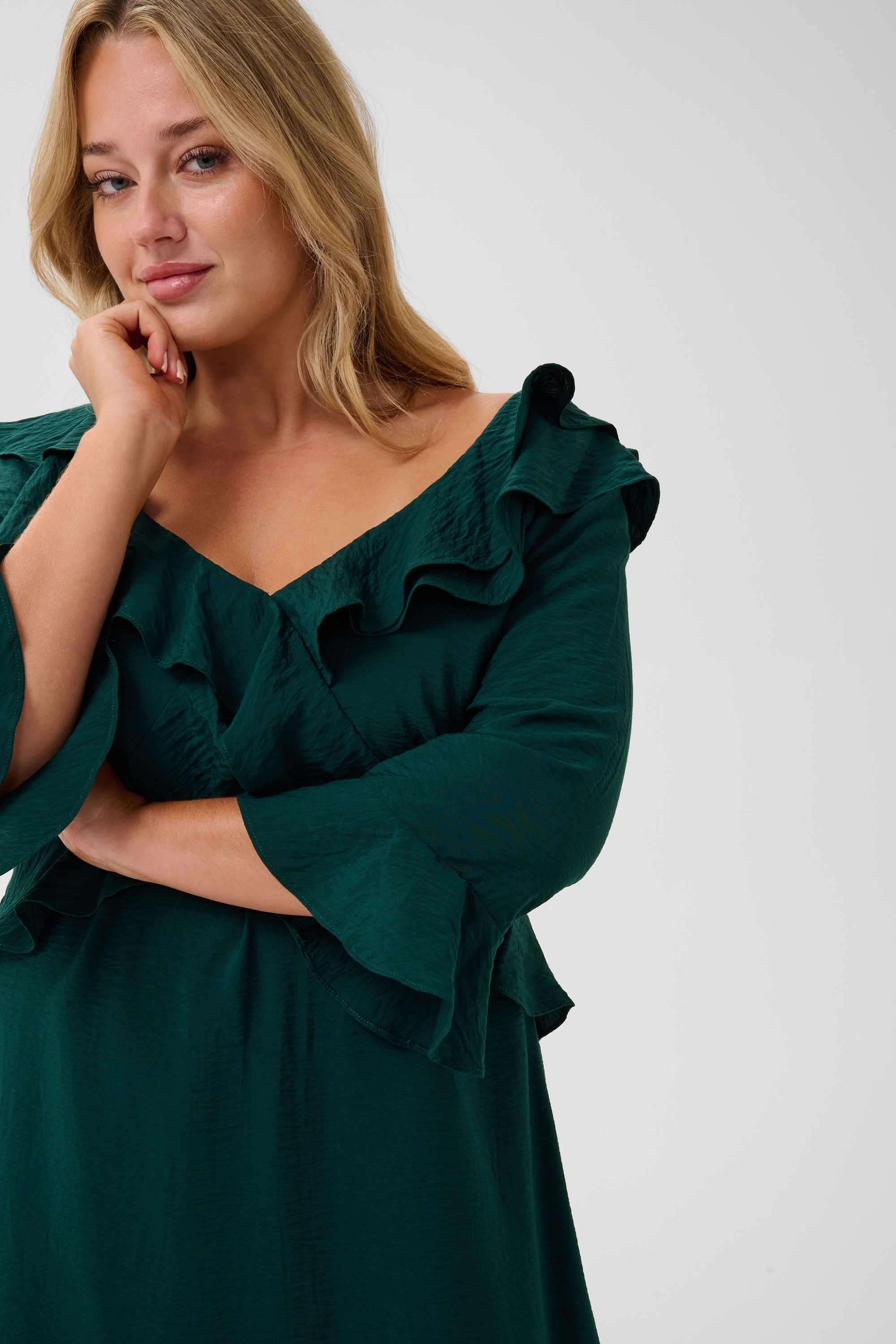 KAFFE Curve Midikleid »KAFFE Curve Kleid KCelsa«