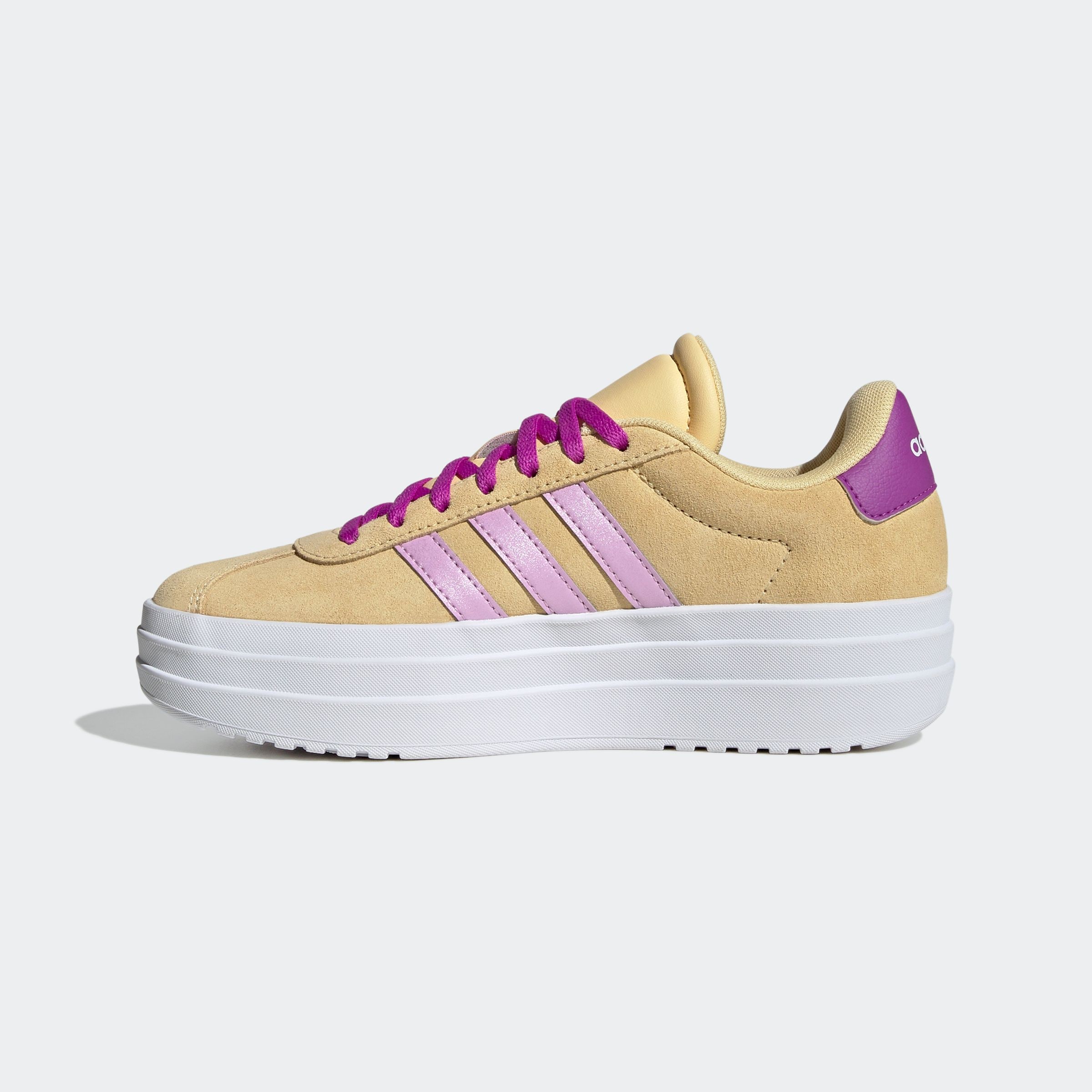 adidas Sportswear Plateausneaker »VL COURT BOLD LIFESTYLE KIDS«, Design auf den Spuren des adidas Gazelle Bold