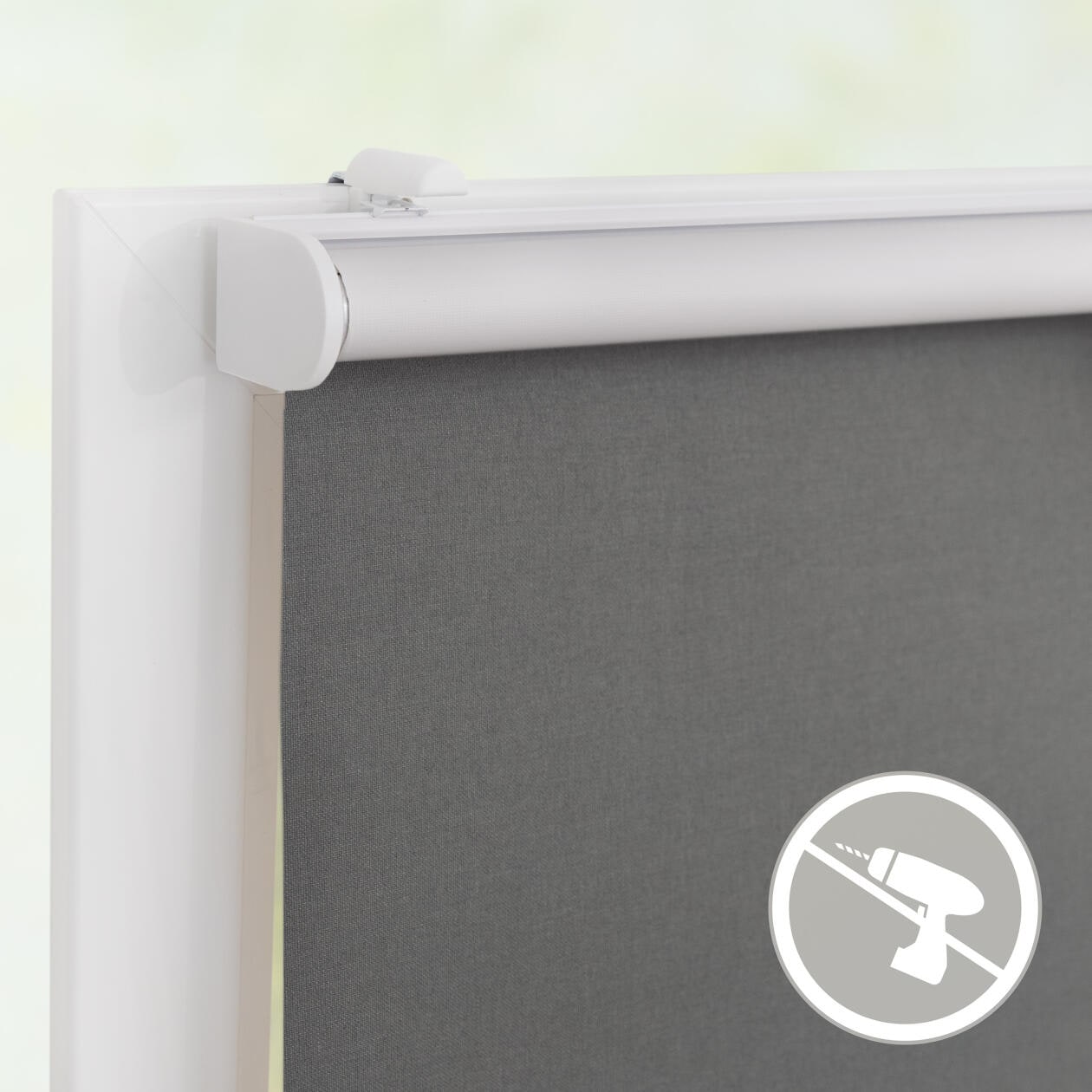 LICHTBLICK ORIGINAL Rollo »Klemmfix, ohne Bohren«, verdunkelnd, Blendschutz-Sichtschutz-Verdunkelung, mit Bohren/ohne Bohren, freihängend, Steuerbar mit Bluetooth-App, integrierter Elektromotor und Akku