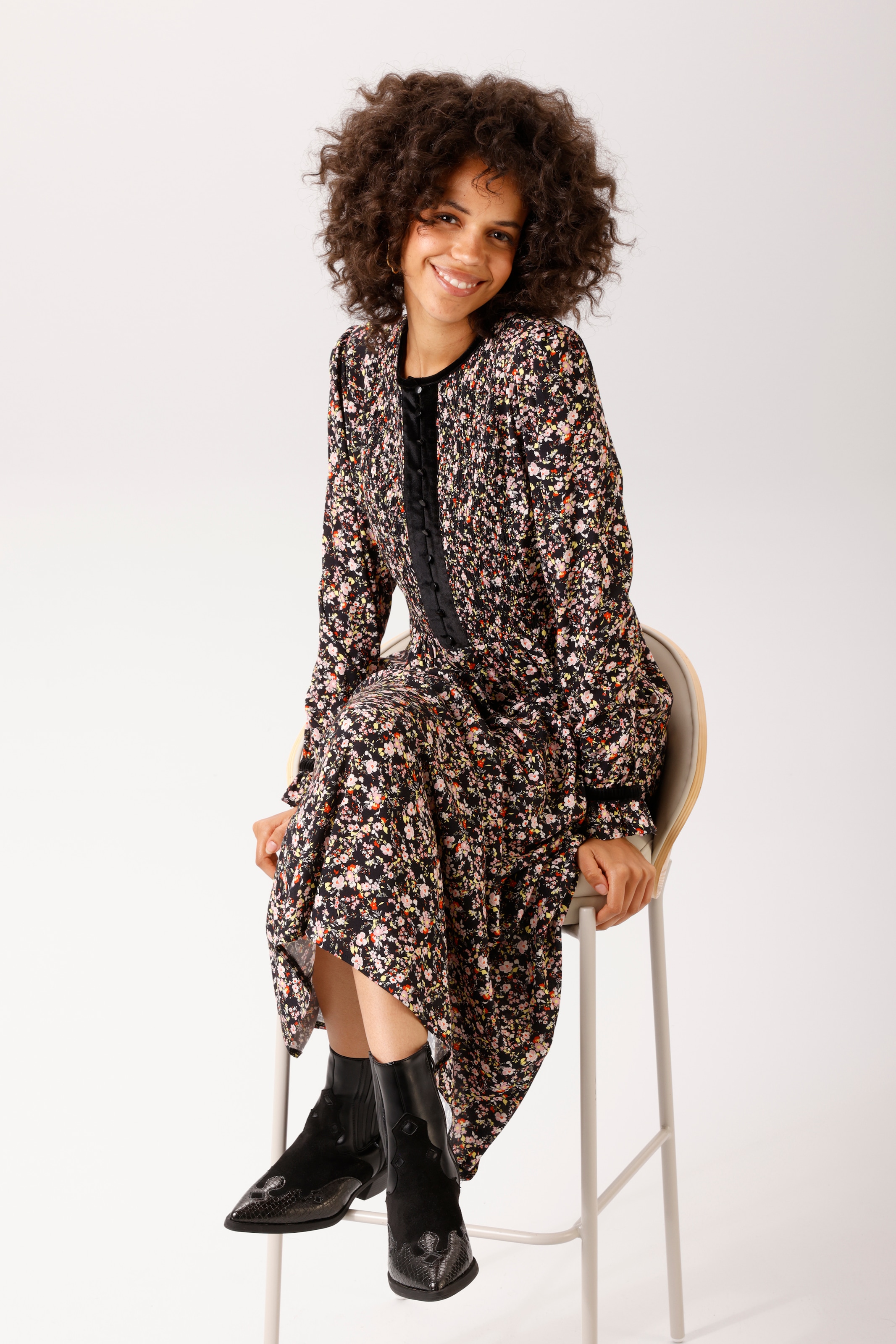 Aniston CASUAL Maxikleid mit bunten Blümchen bedruckt - NEUE KOLLEKTION