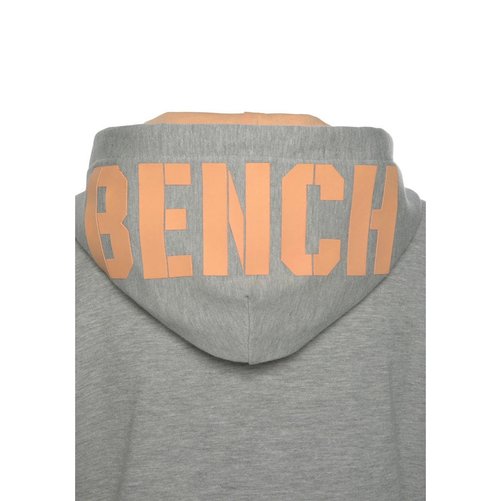 Bench. Kapuzensweatjacke