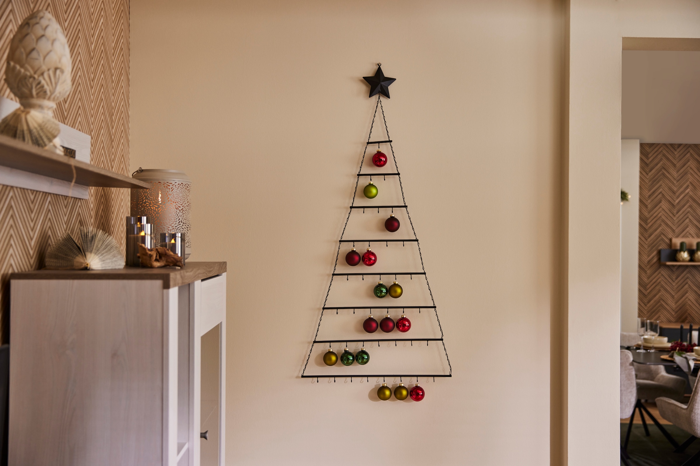 CHRISTMAS GOODS by Inge Dekobaum »Weihnachtsdeko, Wandbaum zum Hängen, aus Metall« Höhe ca. 122 cm, Hängedeko für Weihnachten