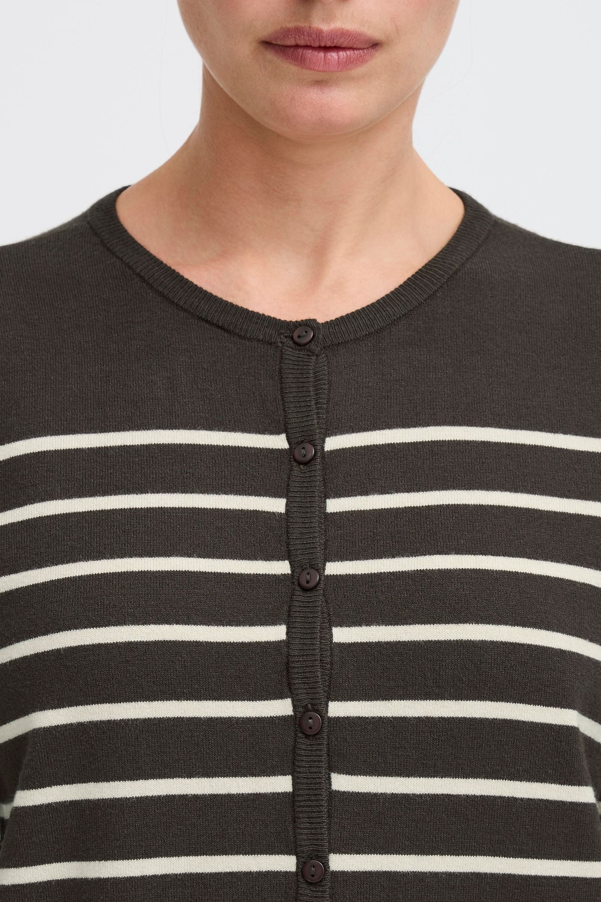 OXMO Strickjacke »Strickjacke OXFKEANA«