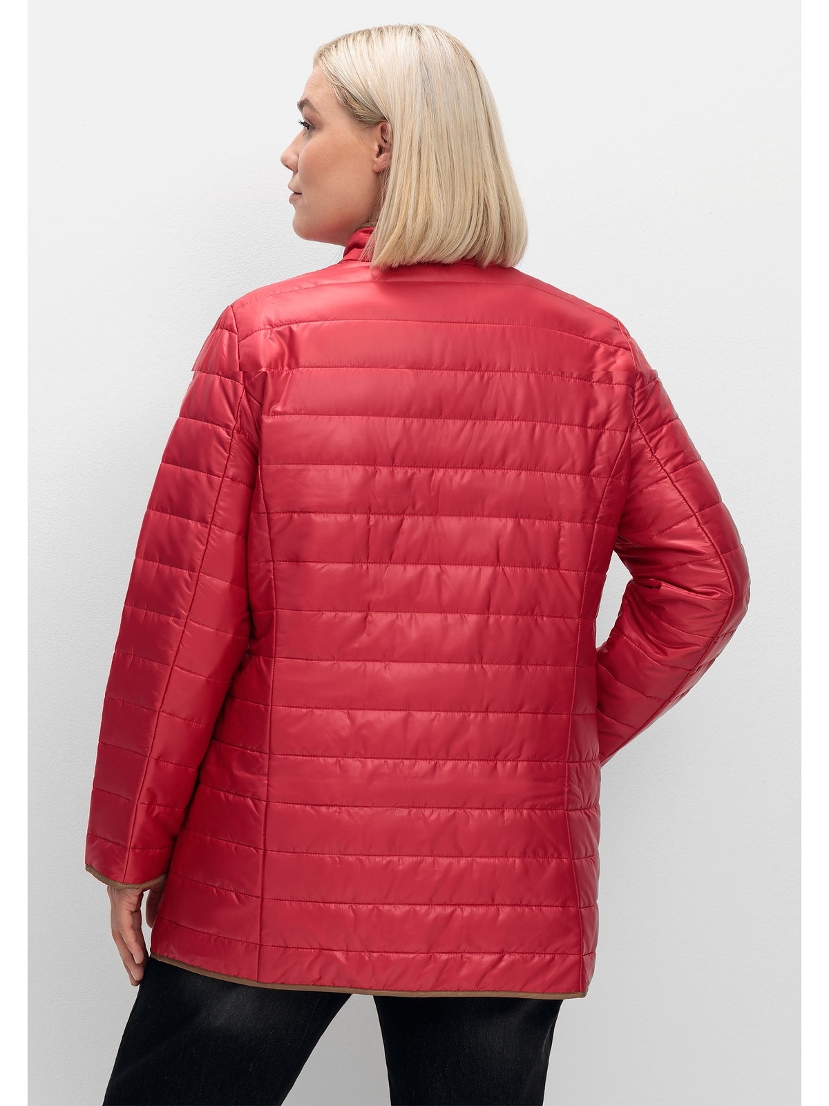 Sheego Steppjacke »Große Größen«, ohne Kapuze, mit Stehkragen und Kontrastdetails