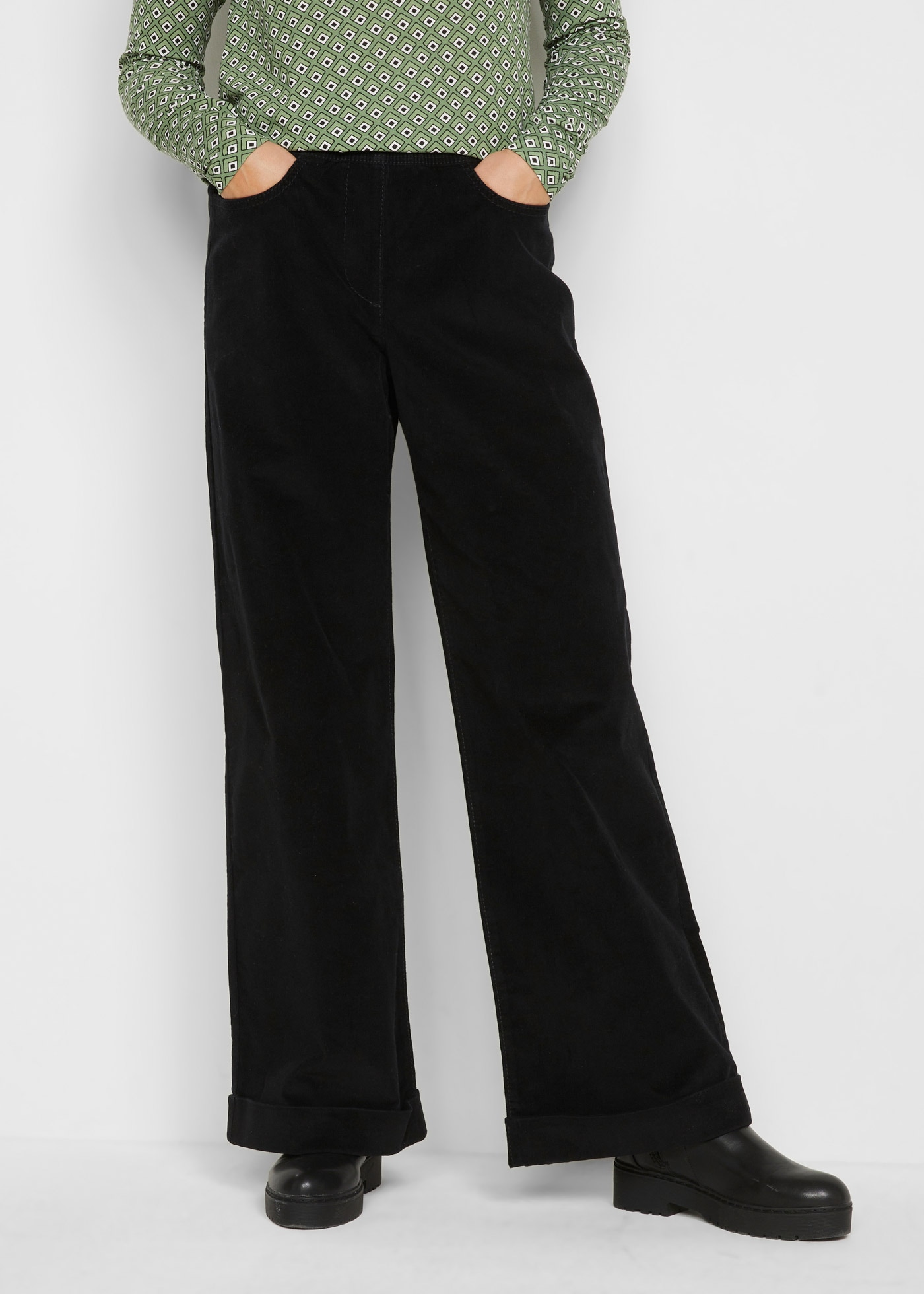 bonprix mit Marlene-Schnitt, aus Cord, Loose Fit, High-Waist-Design