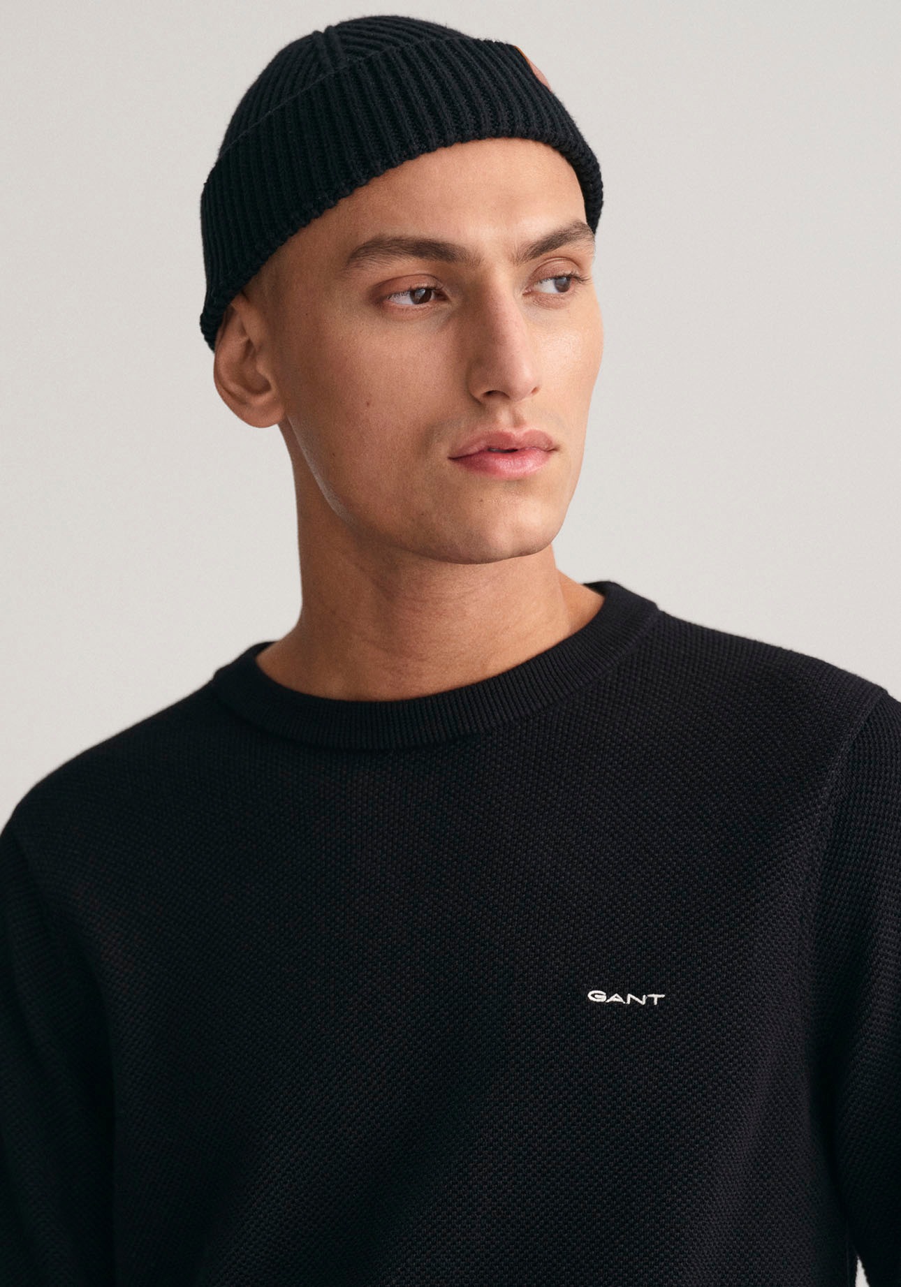Gant Rundhalspullover »COTTON PIQUE C-NECK«, mit Logostickerei auf der Brust