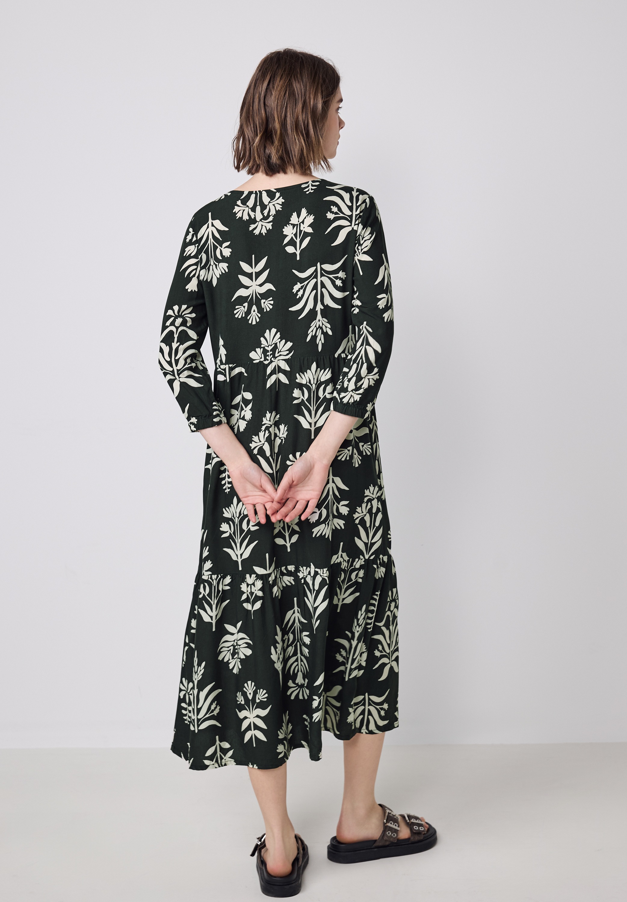 STREET ONE STUDIO Midikleid Ohne Taschen mit allover Blumenprint günstig online kaufen