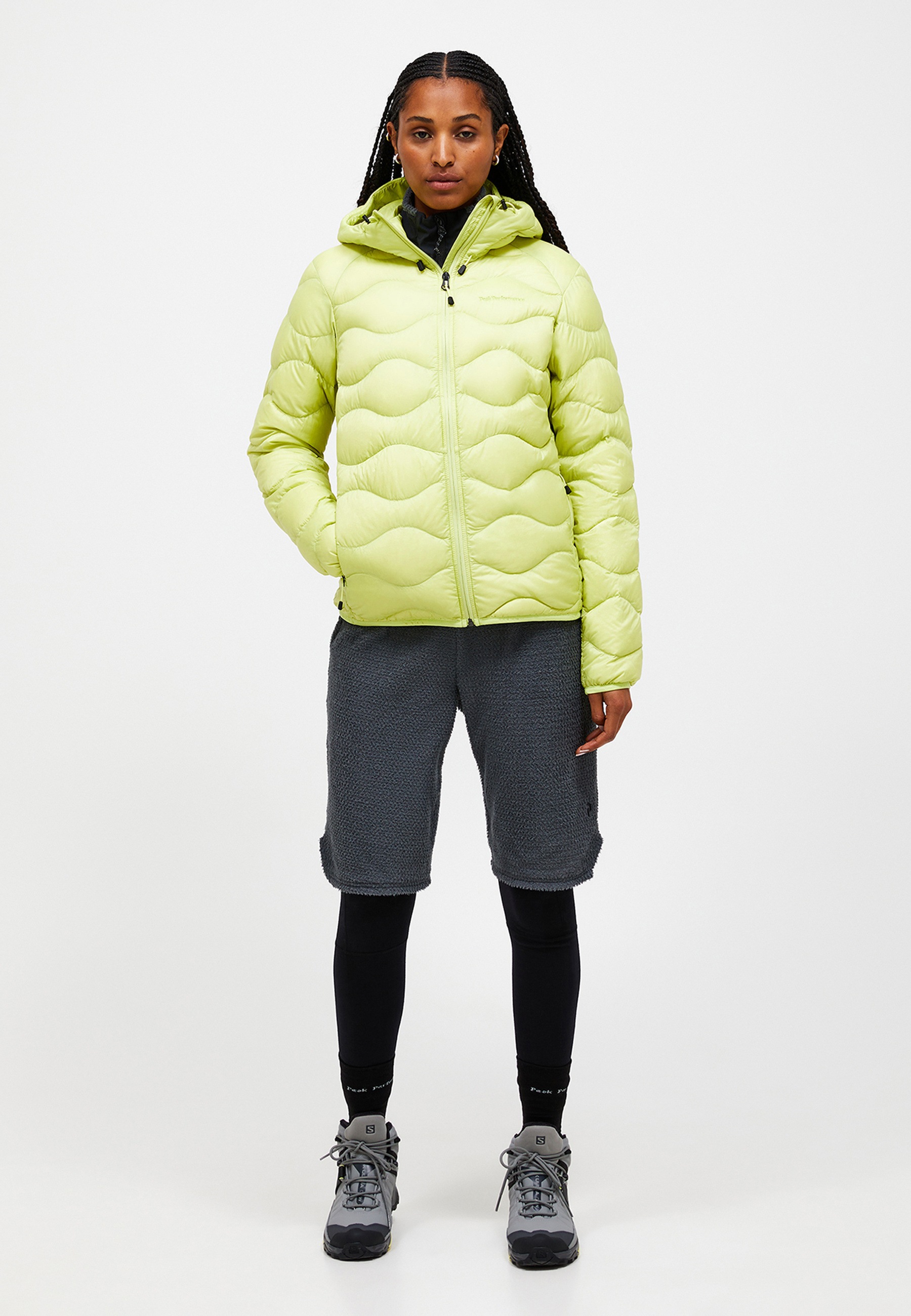 Peak Performance Steppjacke "W Helium Down Hood Jacket" mit sportivem Design