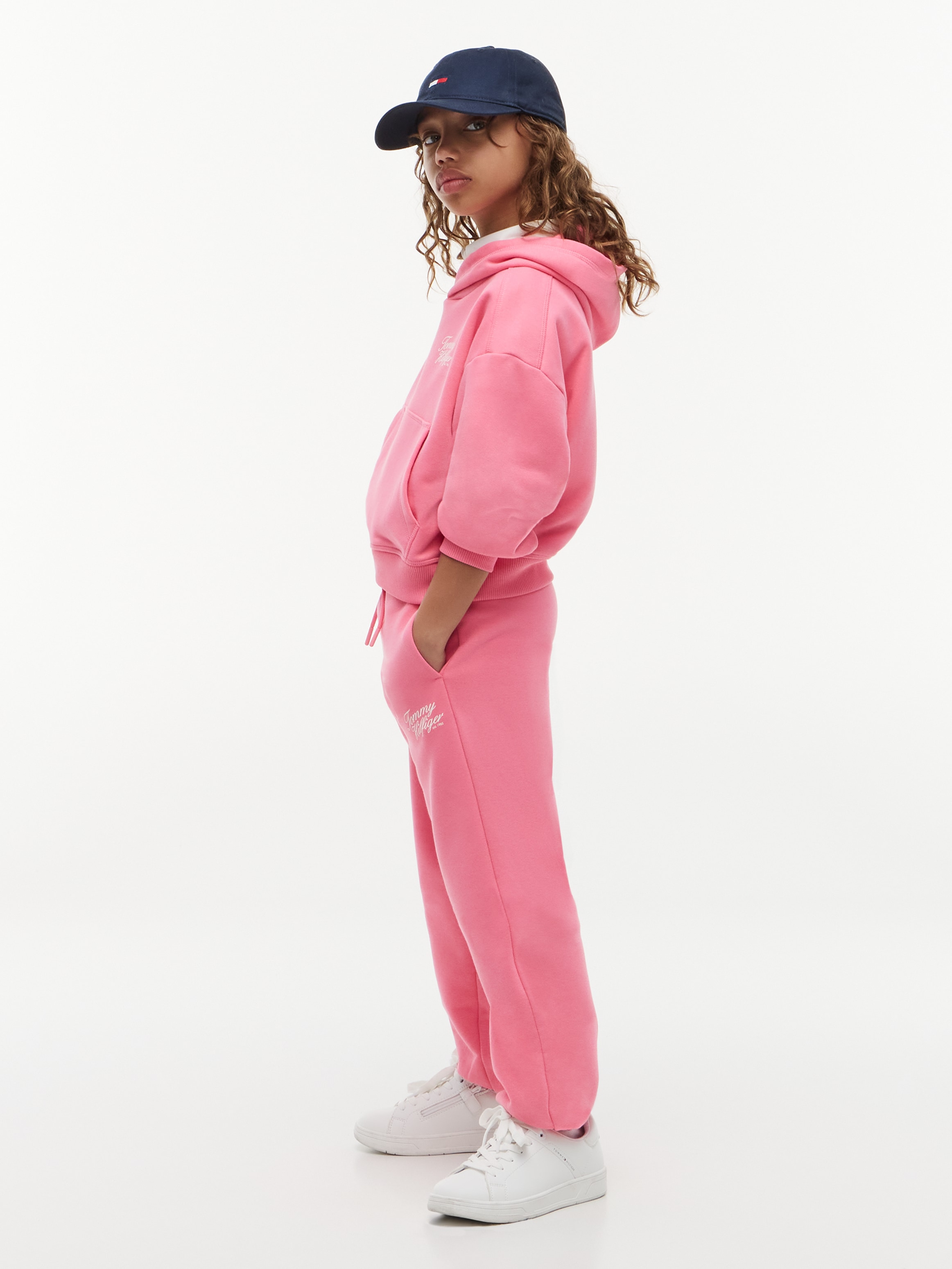 Tommy Hilfiger Sweathose »TOMMY SCRIPT SWEATPANTS«  Regular Fit, Elastische Bündchen, Kinder bis 16 Jahre