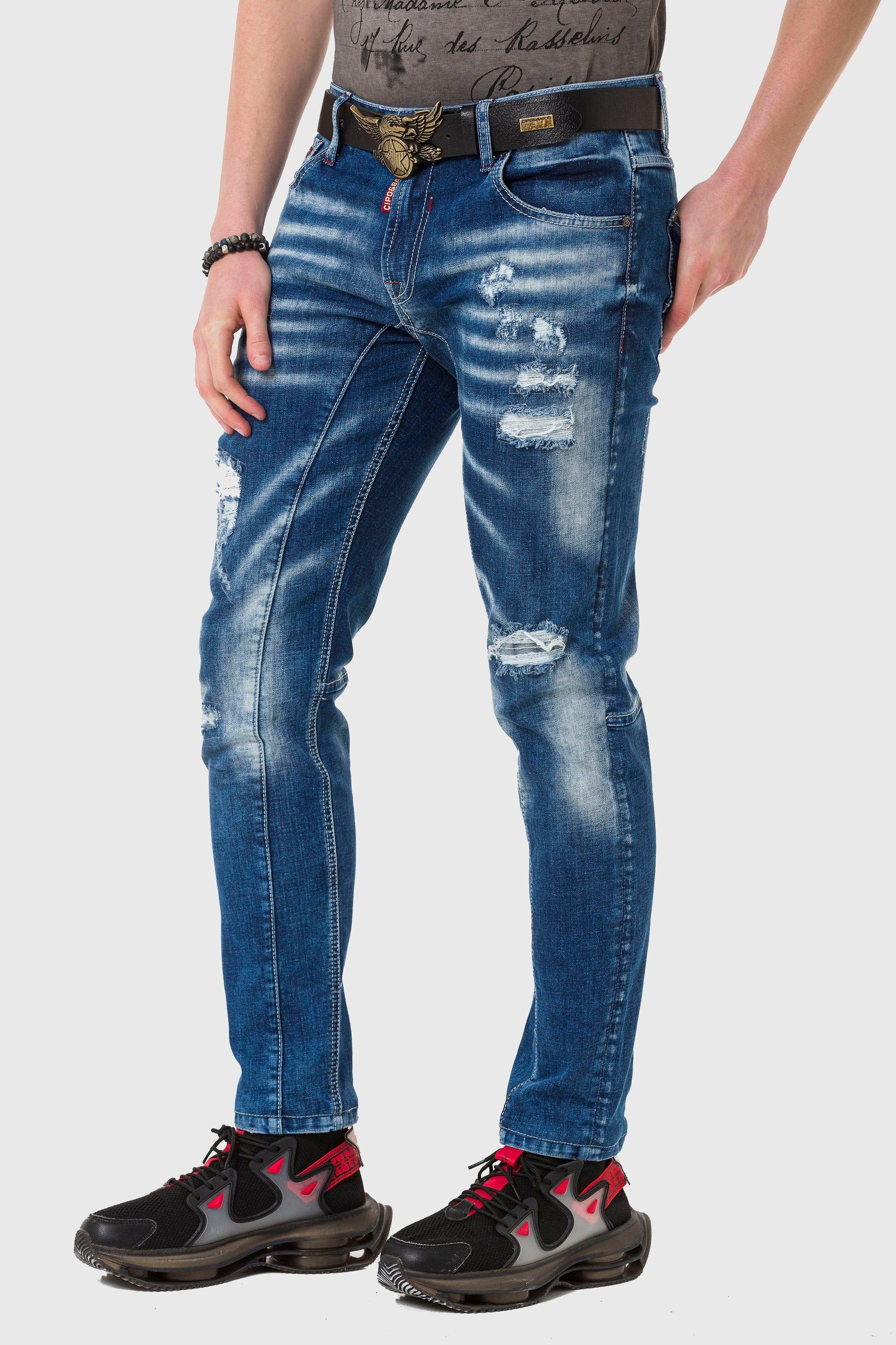 Cipo & Baxx 5-Pocket-Jeans »Hose«, mit modischen Applikationen