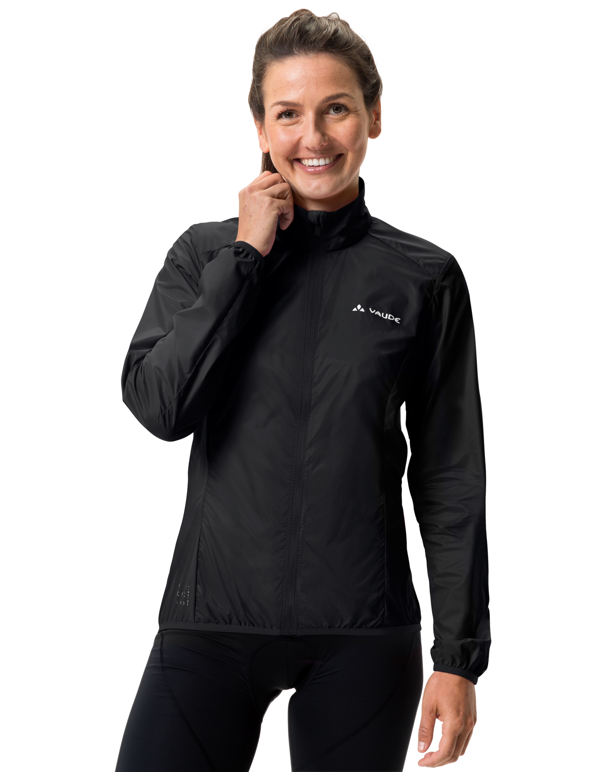 VAUDE Fahrradjacke "Womens Matera Air Jacket" ohne Kapuze mit hochschließendem Kragen, winddicht und wasserabweisend, Slim Fit