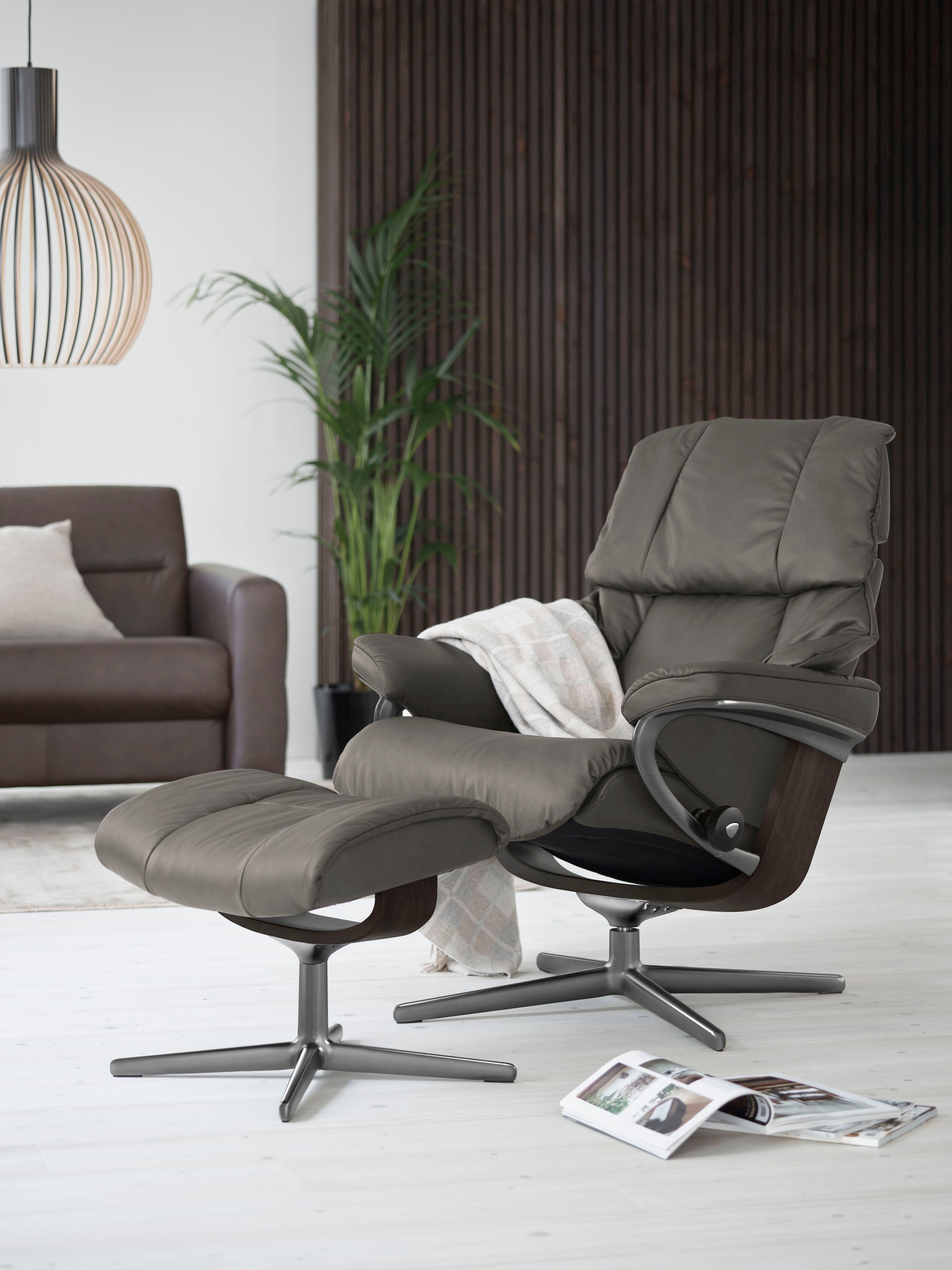 Stressless "Reno" mit Cross Base, Größe S, M & L, Holzakzent Wenge günstig online kaufen