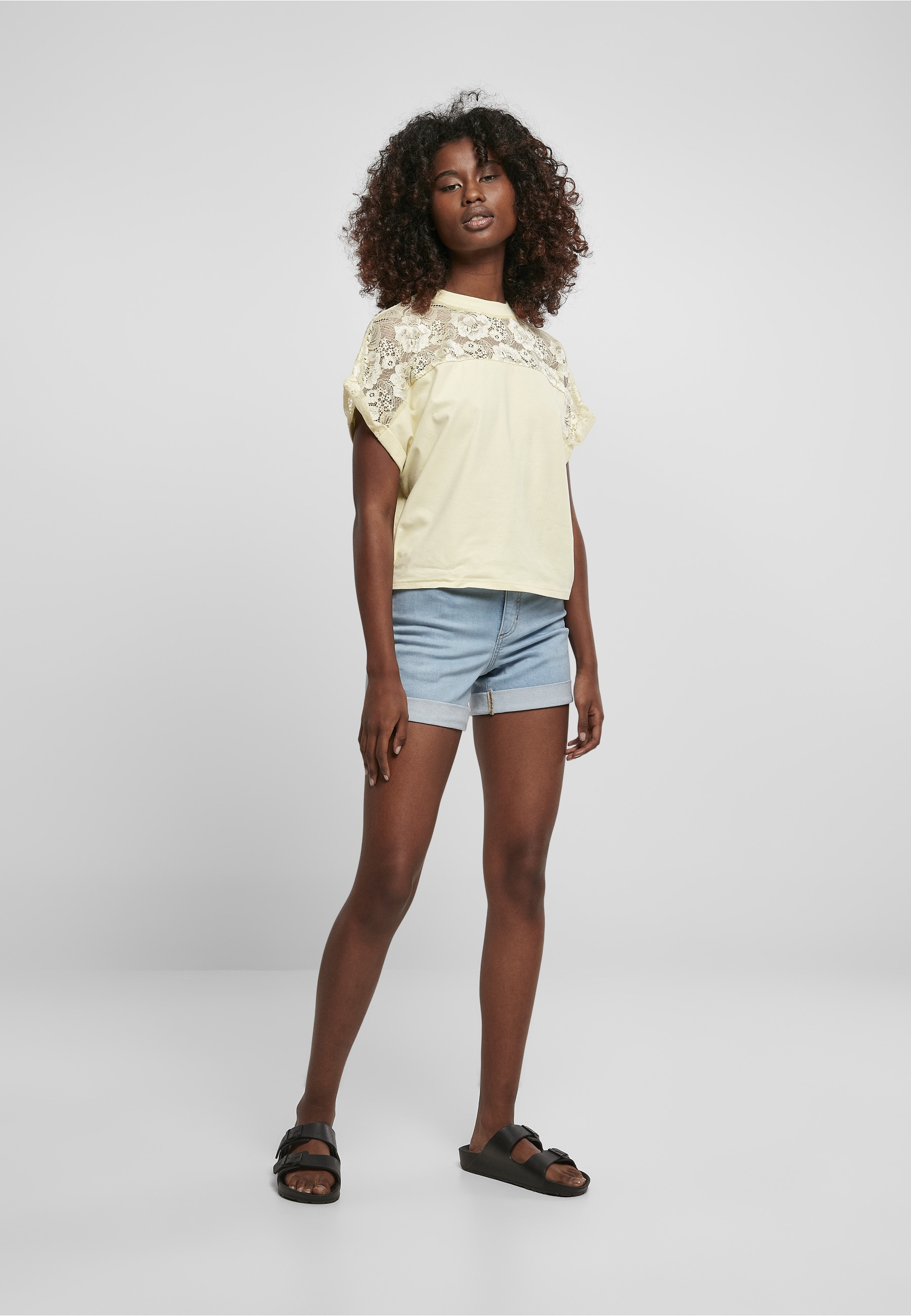 URBAN CLASSICS Kurzarmshirt »Urban Classics Damen Ladies Short Oversized Lace Tee« 1 Stk.