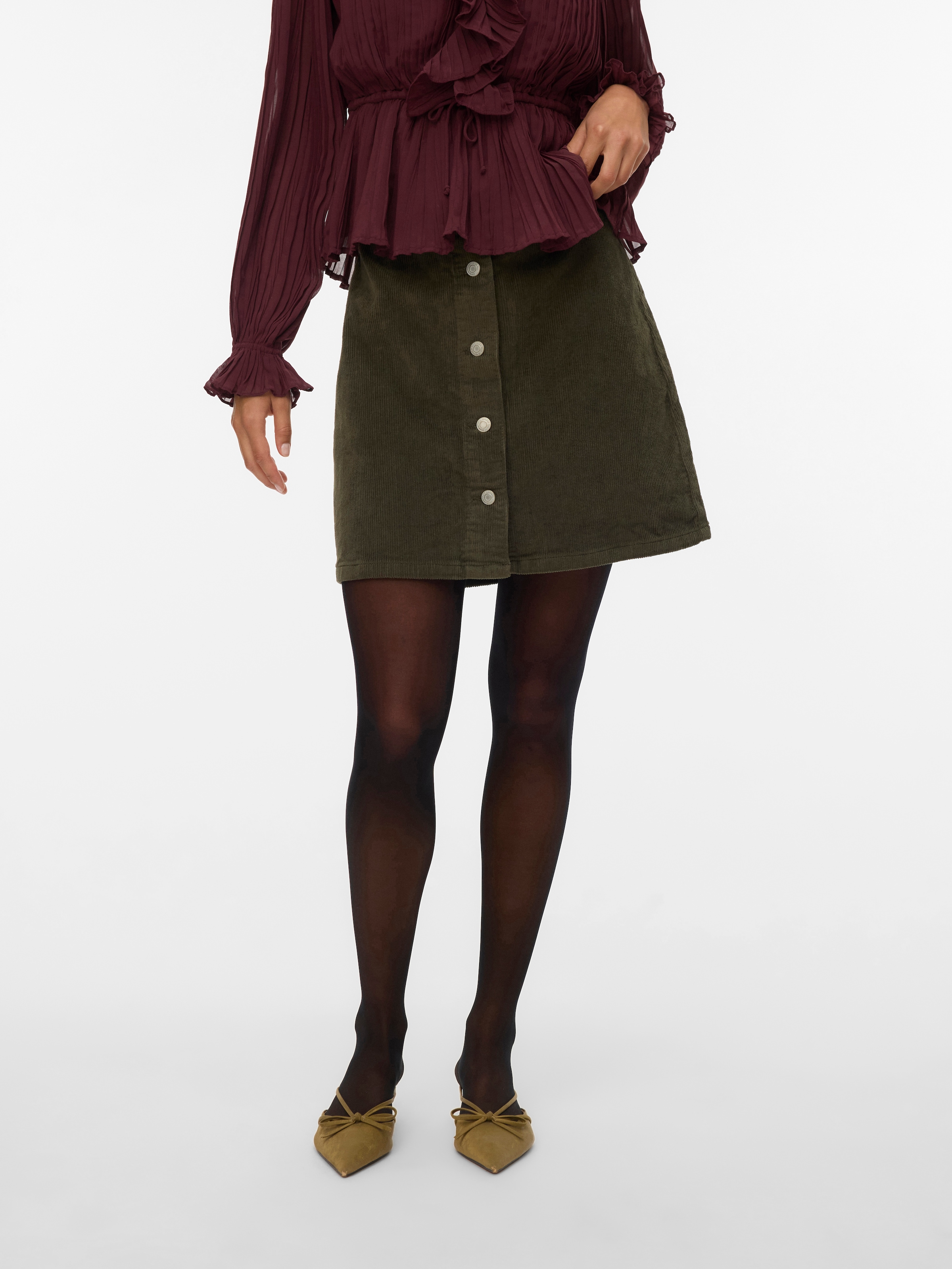 Vero Moda Cordrock "VMETTA HR SHORT CORD SKATER SKIRT NOOS" günstig online kaufen