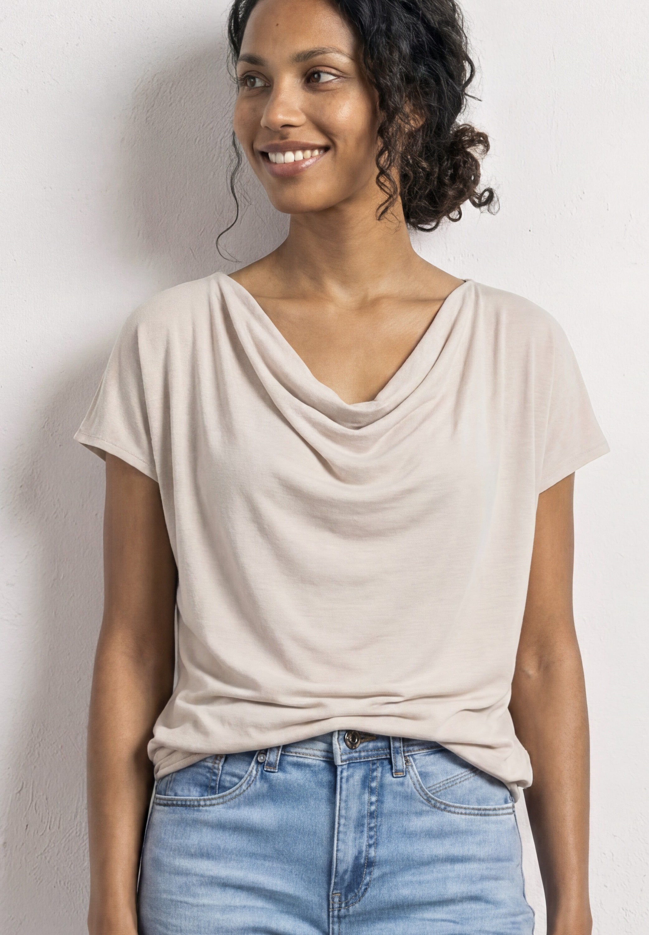 STREET ONE Kurzarmshirt Sommershirt mit Wasserfall-Front und im Silk-Look