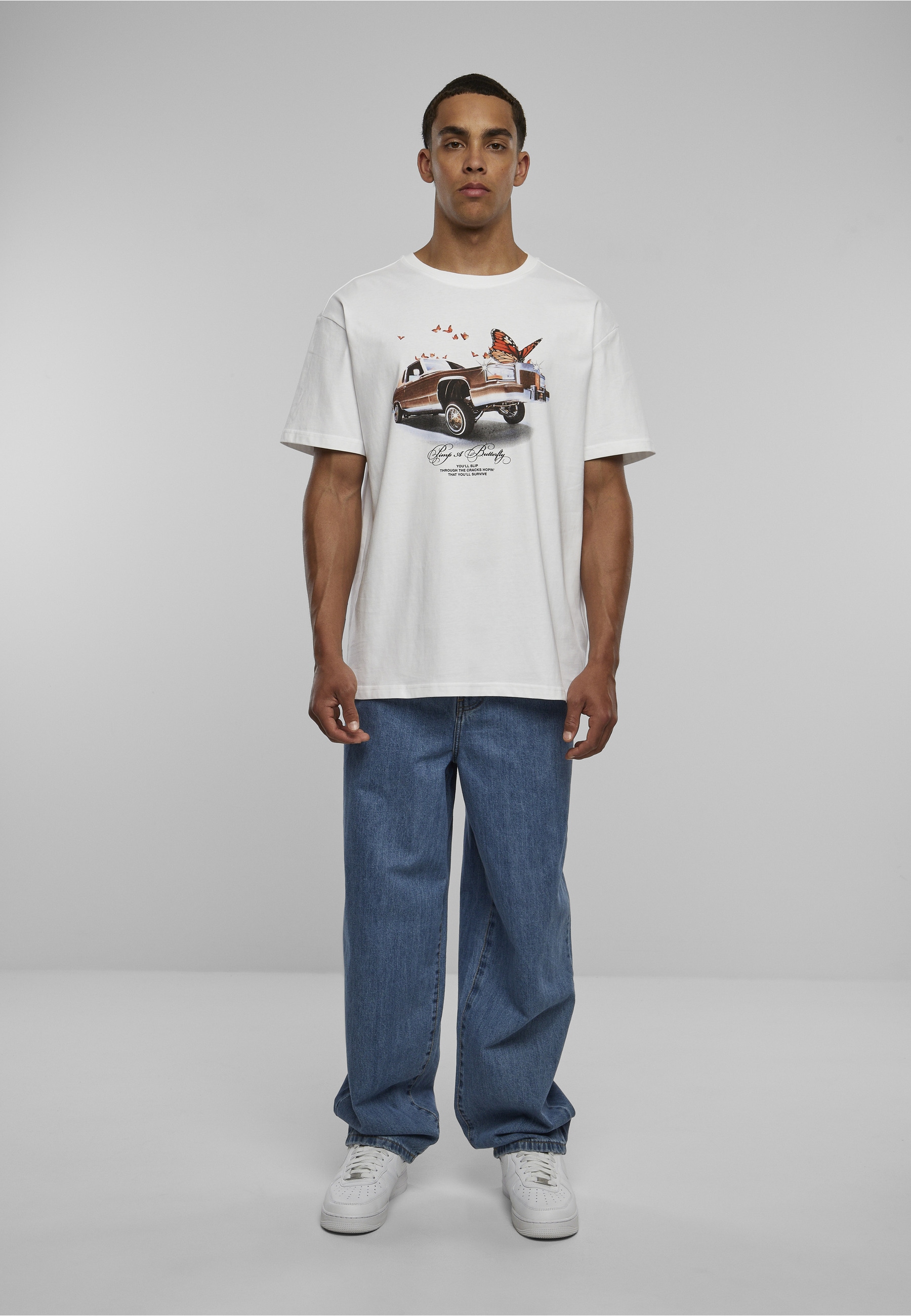 Upscale by Mister Tee T-Shirt »Upscale by Mister Tee Unisex Pimp a Butterfly Oversize Tee« 1 Stk.