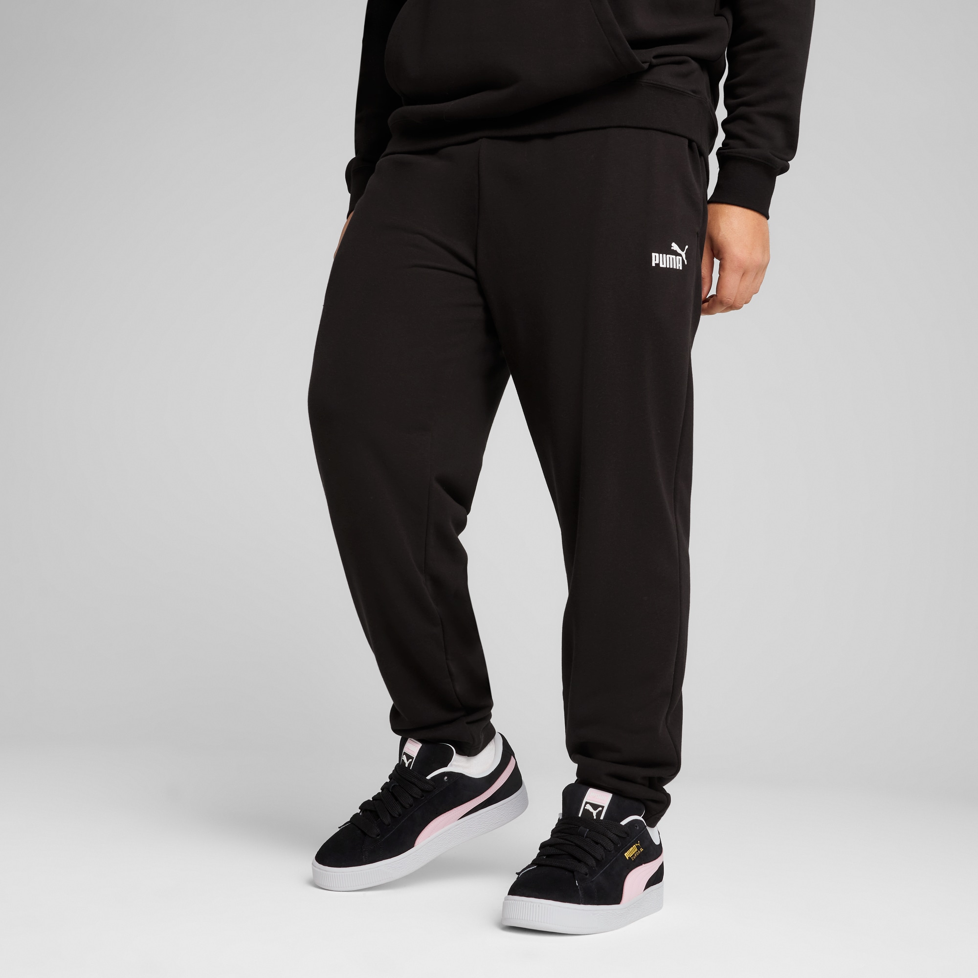 PUMA Trainingshose "ESS NO. 1 LOGO SWEATPANTS TR OP", Jogginghose, weiche F günstig online kaufen