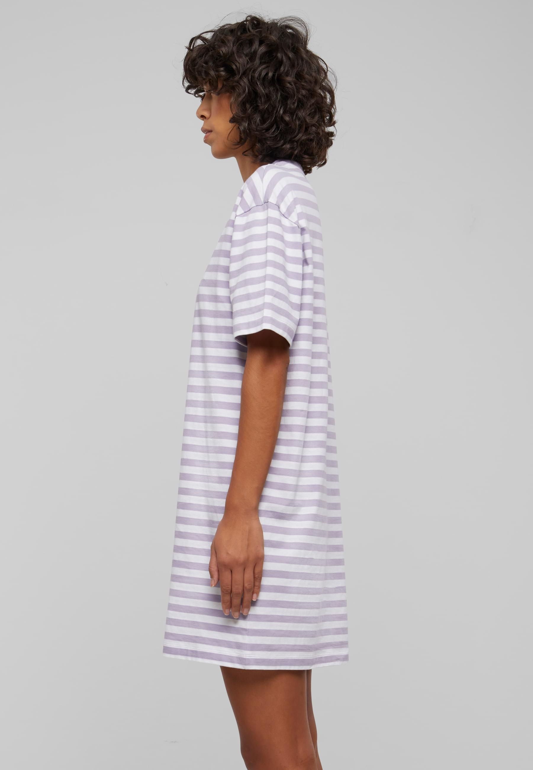URBAN CLASSICS Shirtkleid »Urban Classics Damen Ladies Oversized Striped Tee Dress«, (1 tlg.)