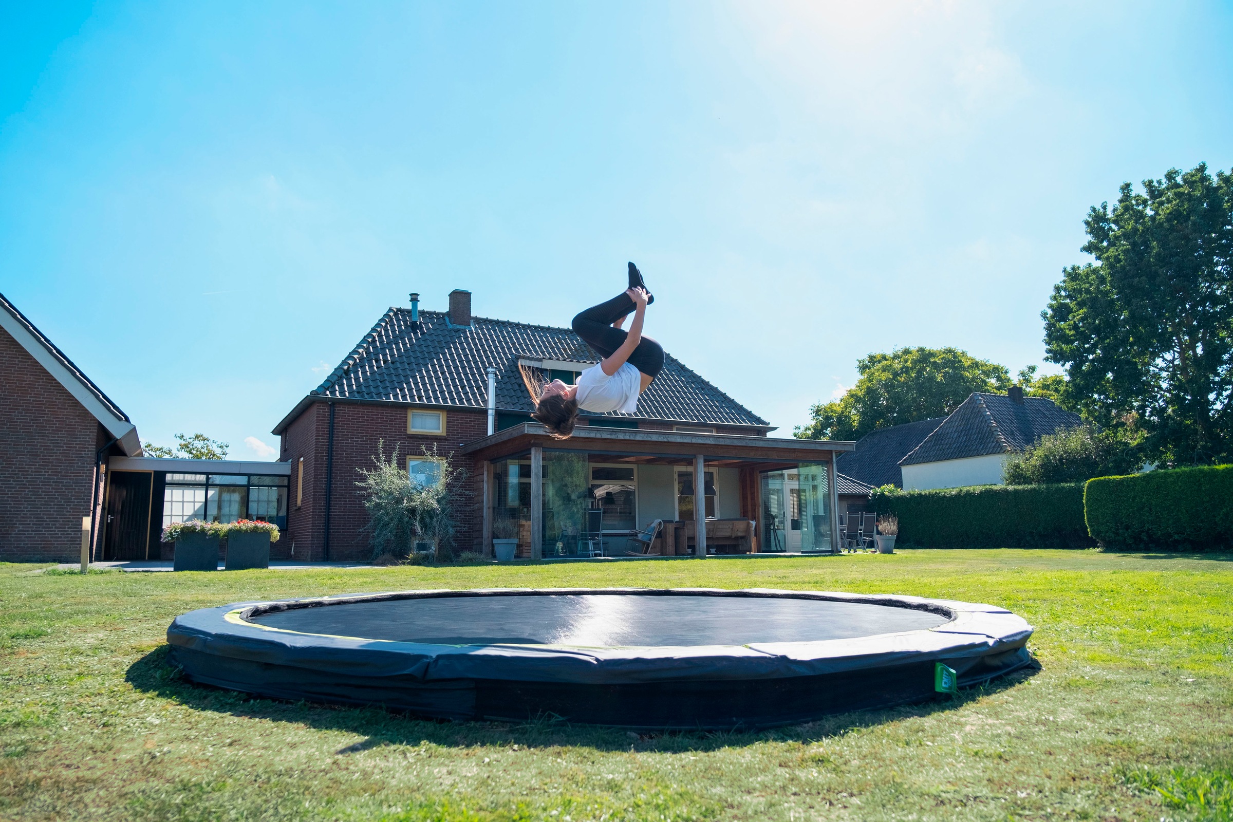 EXIT Bodentrampolin »Silhouette«