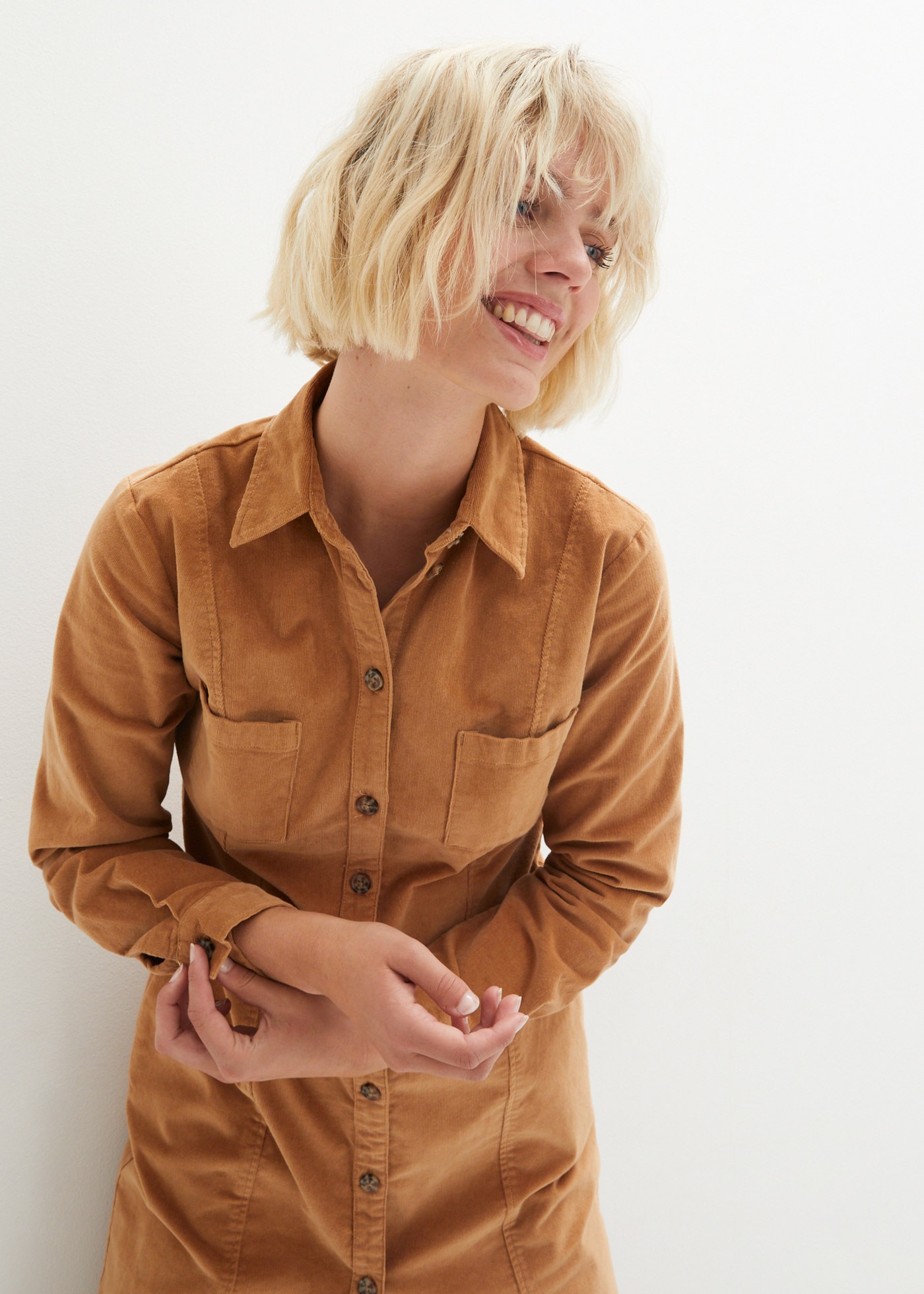 Thumbnail - bonprix Hemdblusenkleid Brusttaschen für Alltag, aus Baumwolle und Elasthan, mit Knopfleiste