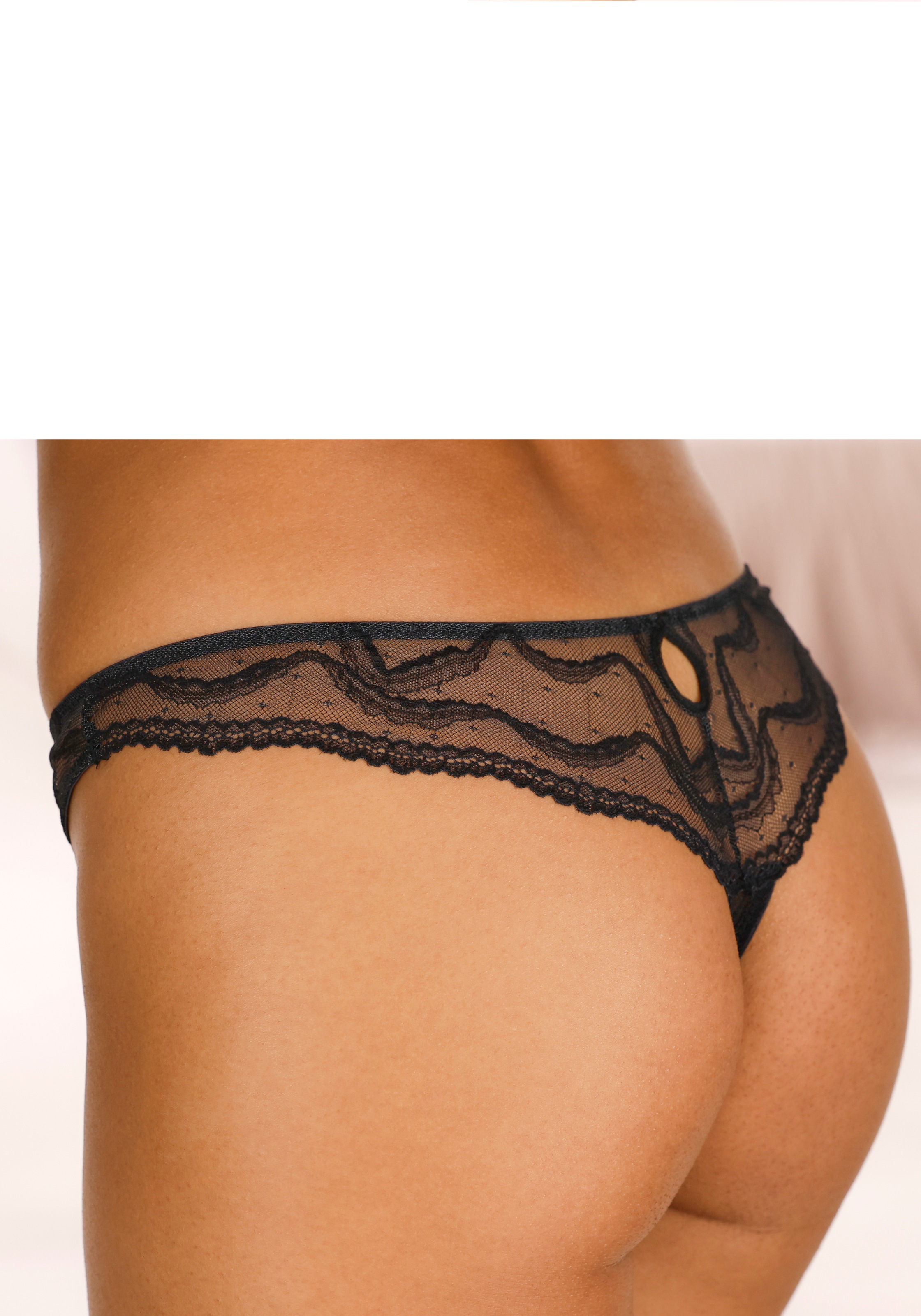 Thumbnail - LASCANA String aus hauchzarter Spitze mit edlem Glitzeraccessoire, Reizwäsche