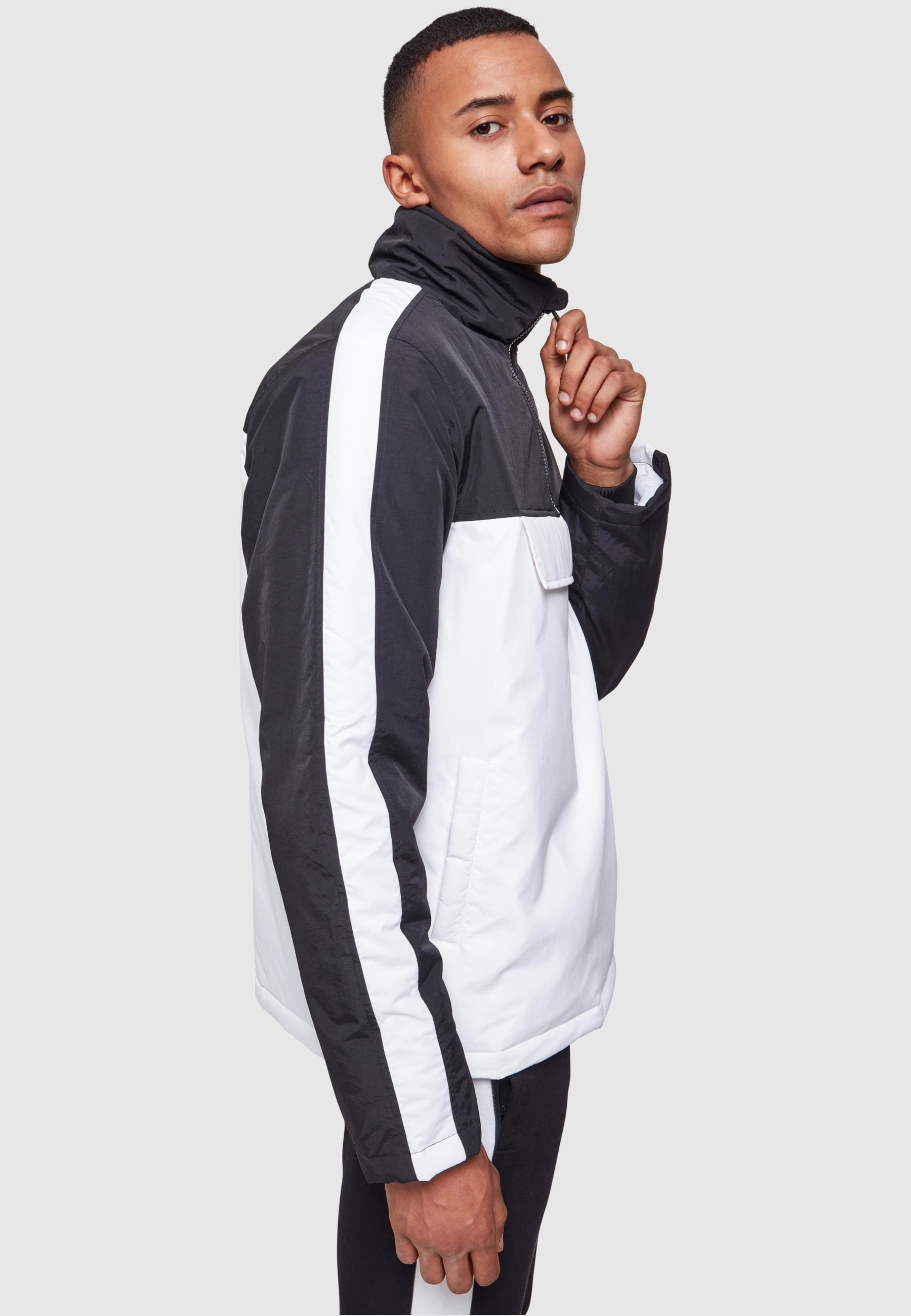 URBAN CLASSICS Allwetterjacke »Urban Classics Herren 2-Tone Padded Pull Over Jacket«, (1 St.), ohne Kapuze