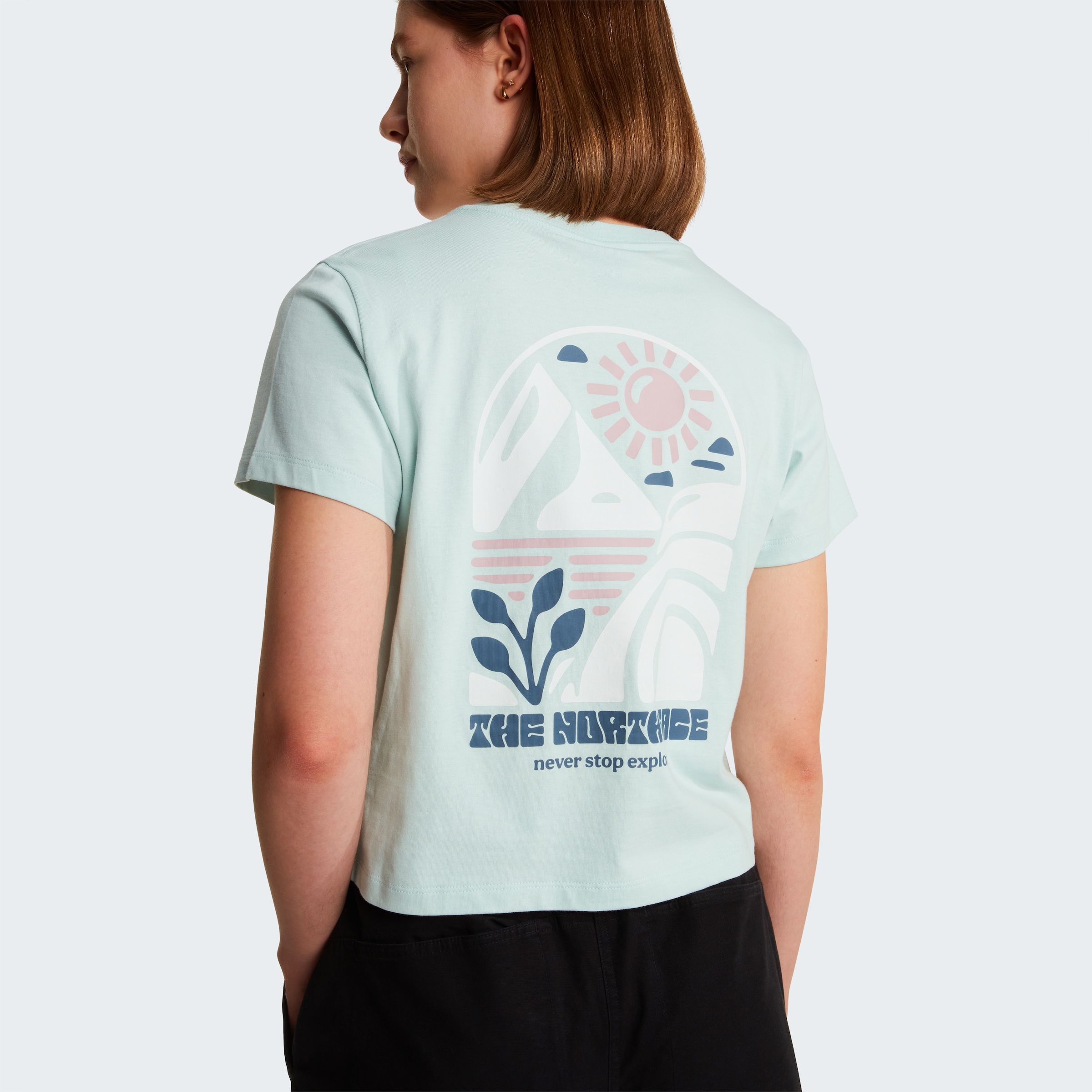 The North Face T-Shirt »W SUN REGULAR SHORT SLEEVE CUTIE TEE-GRAPHIC« sportlicher Stil, Kurzarm, für vielseitige Aktivitäten