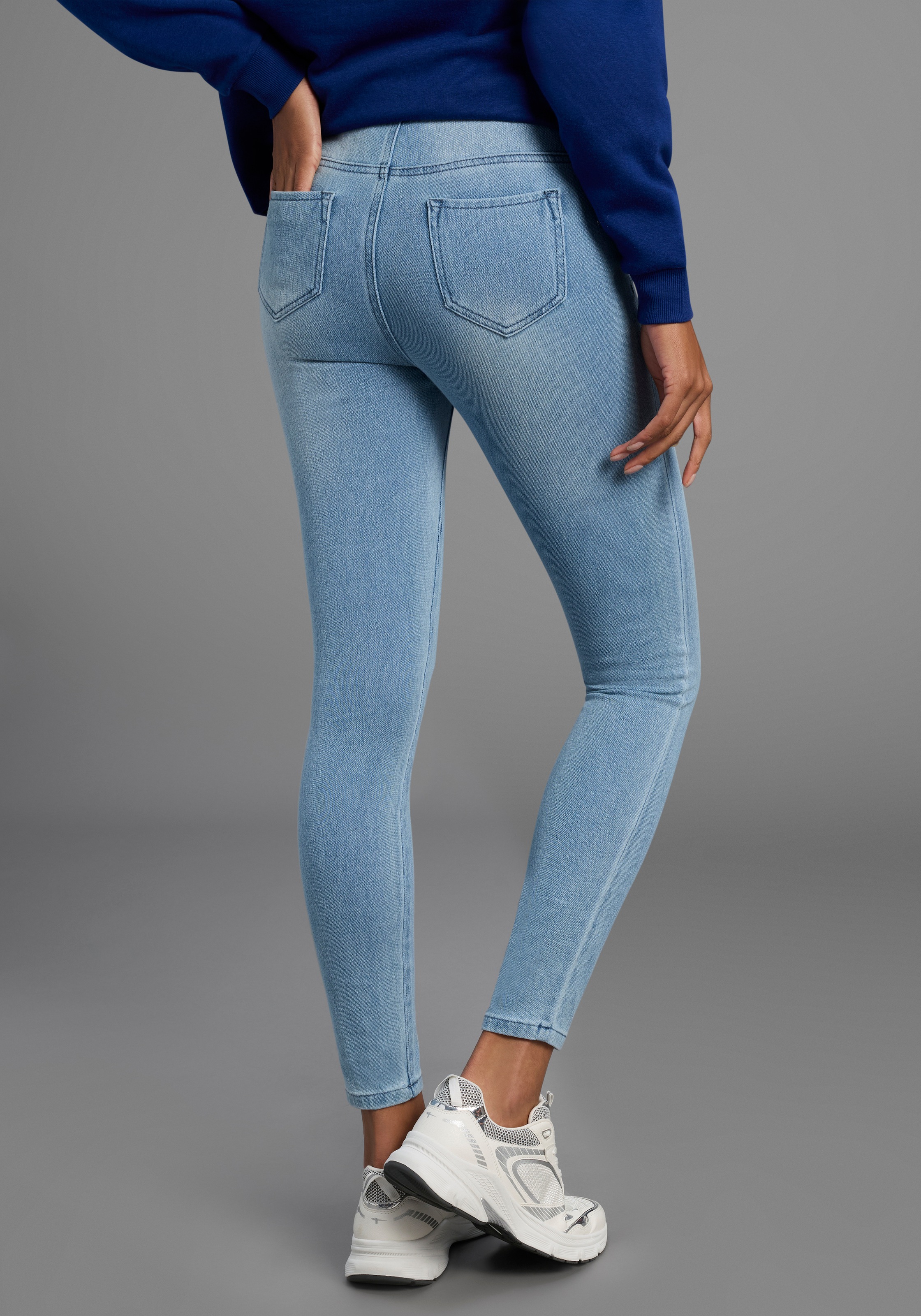 Arizona Jogg Pants "High Waist", extra-eng geschnitten, knöchellange Beinfo günstig online kaufen