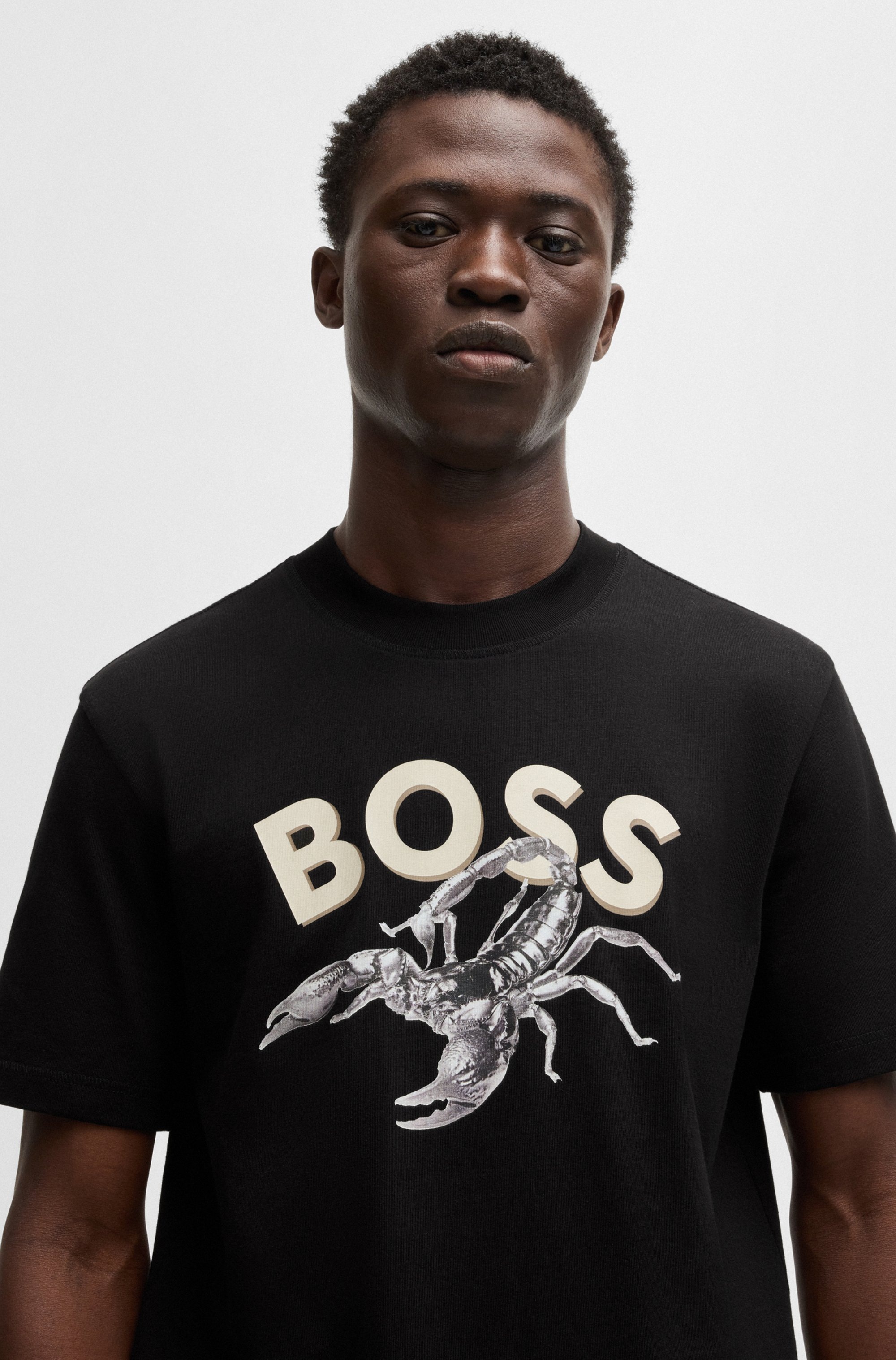 Thumbnail - BOSS ORANGE T-Shirt "Te Bossfish" Rundhalsausschnitt, Regular Fit, großer Druck