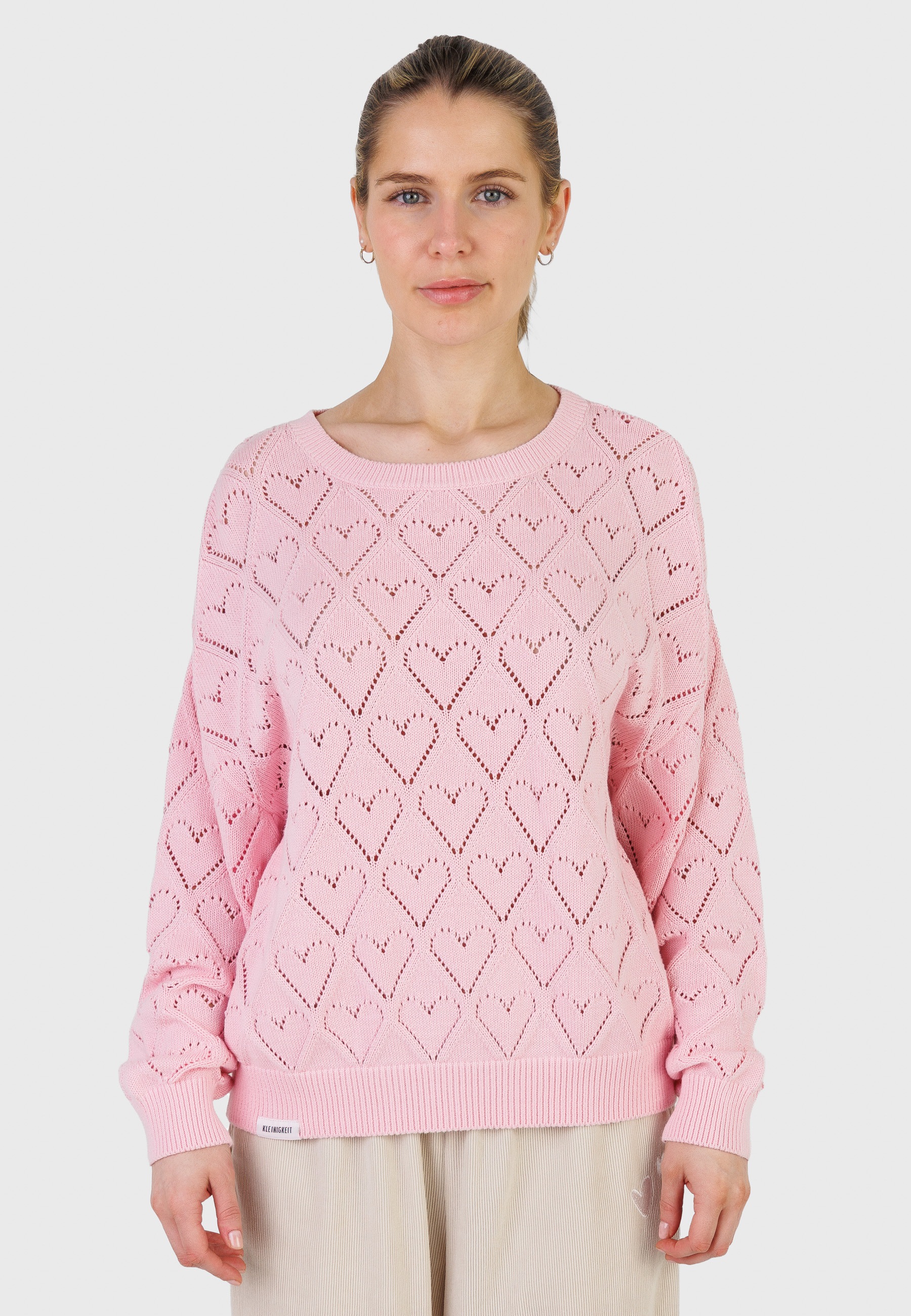 Kleinigkeit Sweater »Kleinigkeit Love is all around Crewneck«
