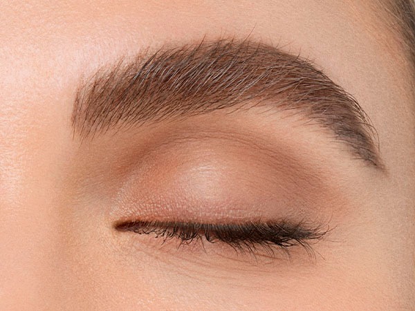 L'ORÉAL PARIS Augenbrauen-Stift »Brow Artist Skinny Definer«, mit ovaler und extra feinen Spitze
