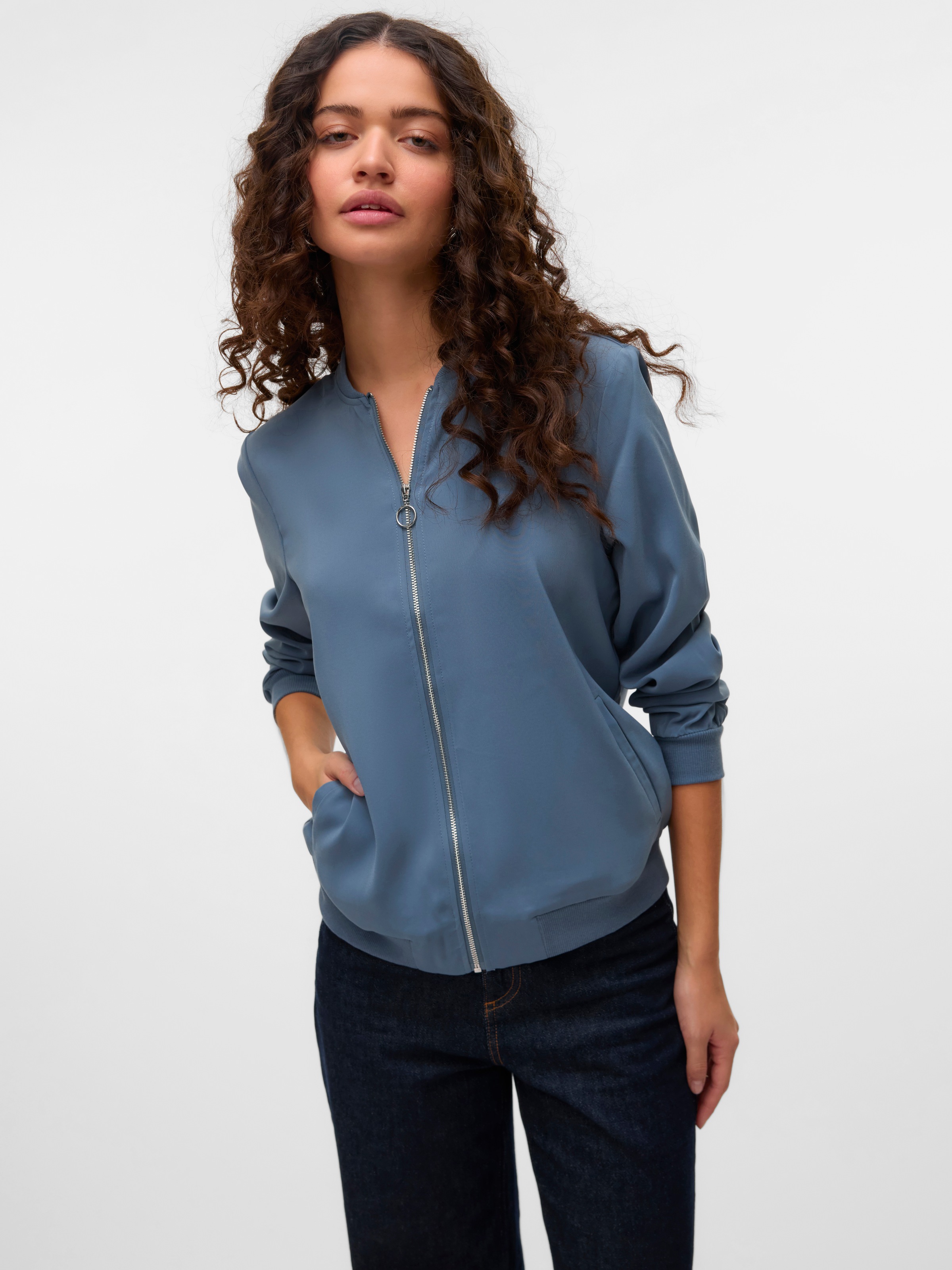 Vero Moda Bomberjacke "VMCOCO L/S BOMBER NOOS", in modisch kurzer Form günstig online kaufen
