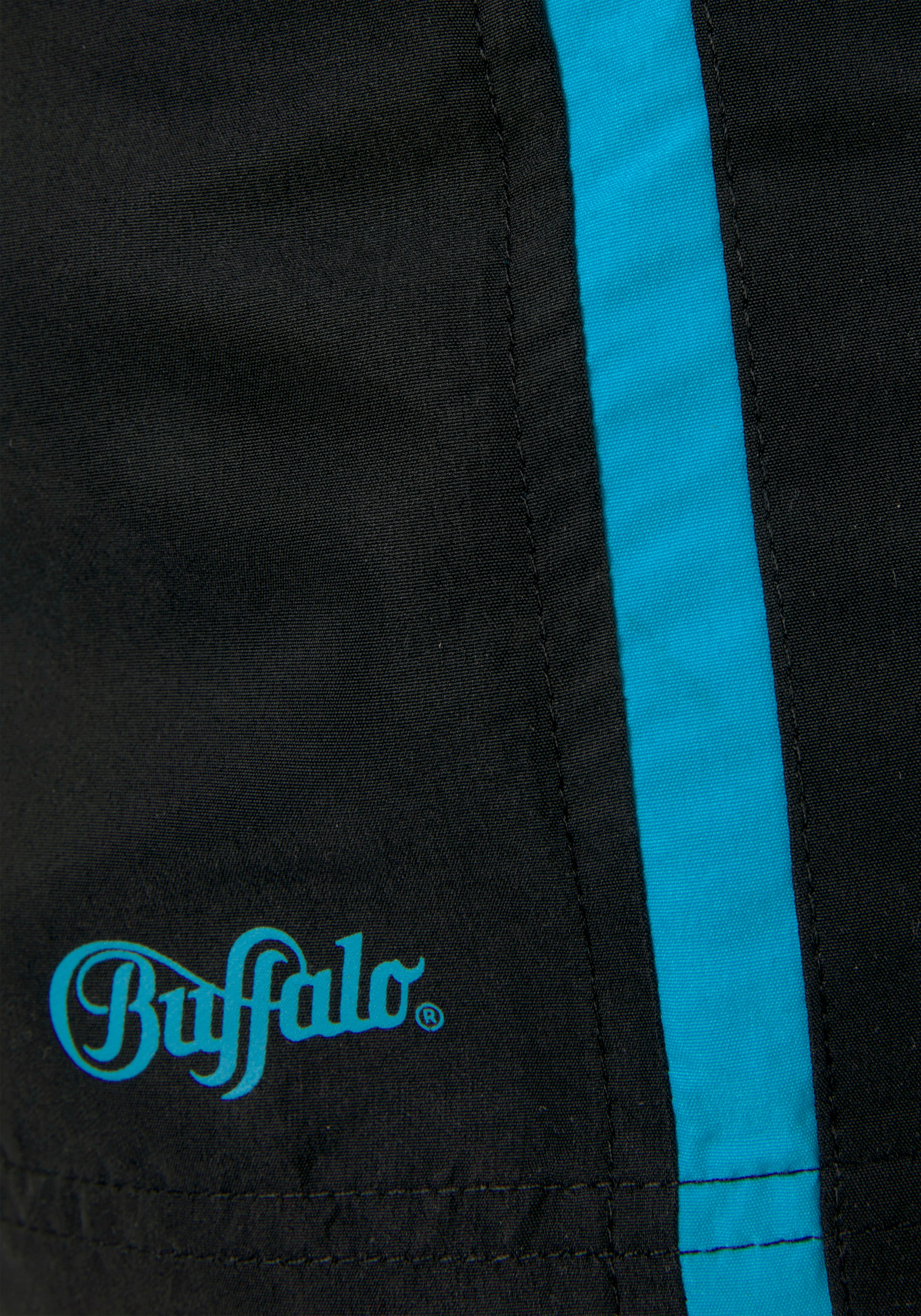 Buffalo Badeshorts, mit kontrastfarbenen Details