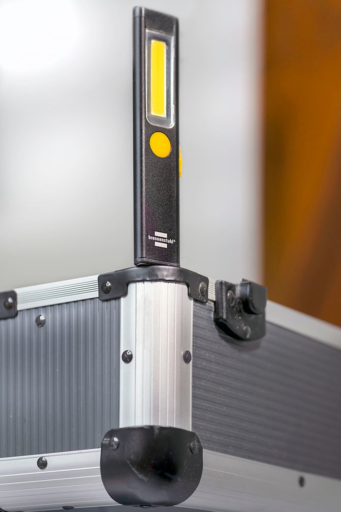 Brennenstuhl Handleuchte »PL 200 A«, mit integriertem Akku und USB-Kabel