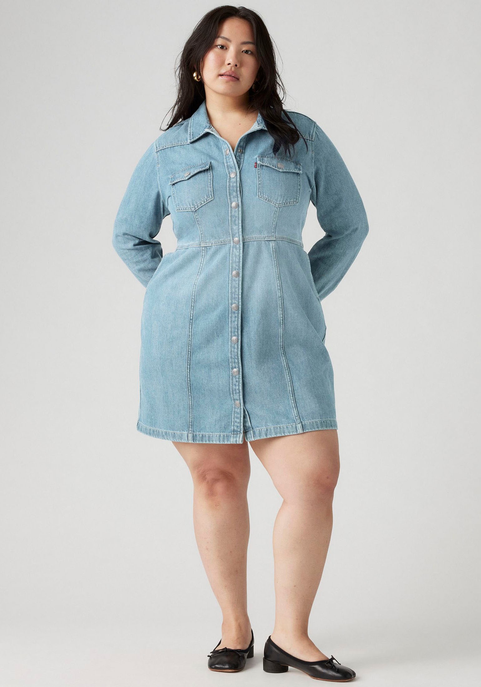 Levis Plus Jeanskleid Brusttaschen aus klassischem Baumwolldenim günstig online kaufen