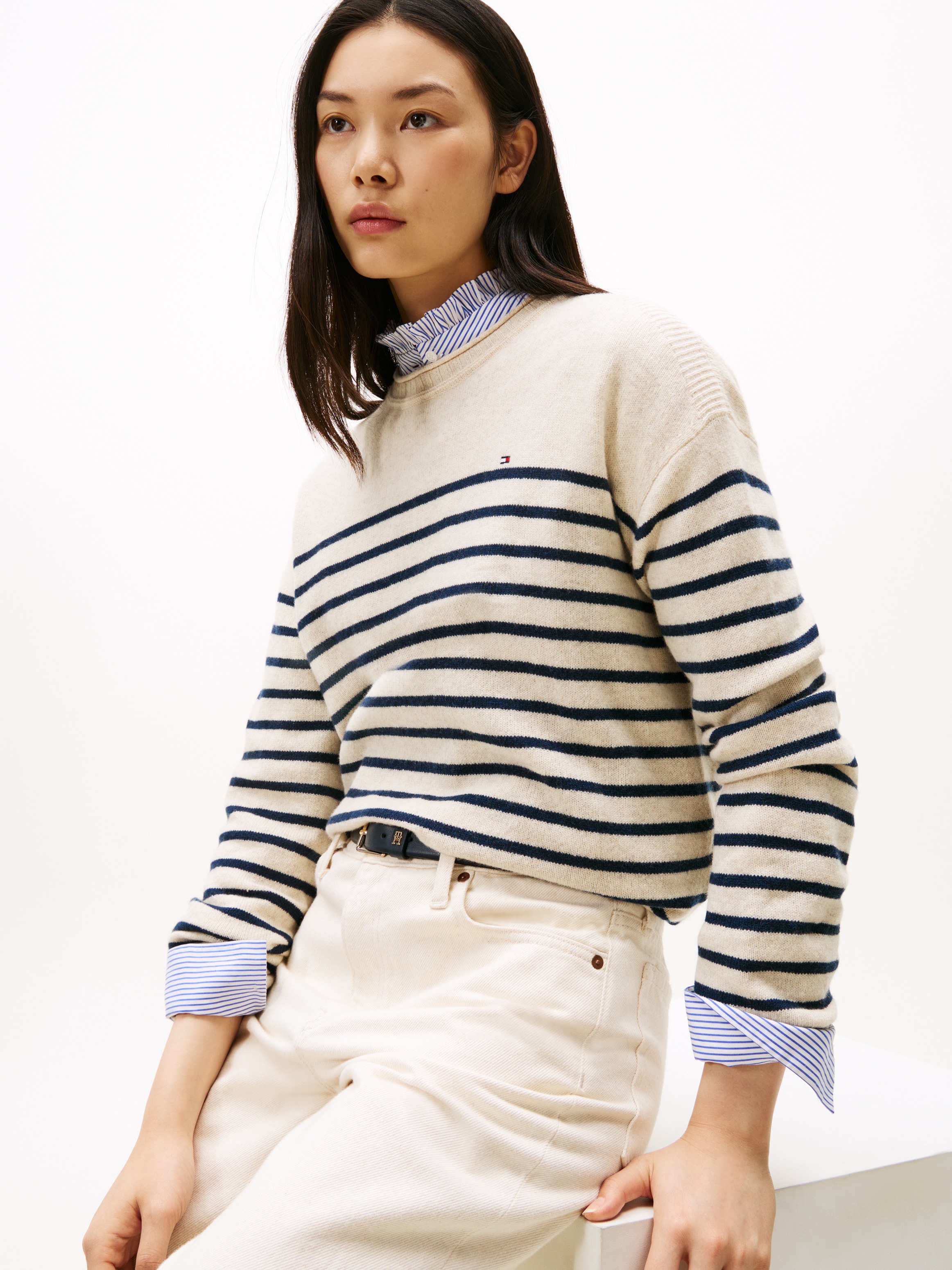 Tommy Hilfiger Strickpullover »SOFT WOOL RLXD C-NK LS SWT«, aus reiner Wolle