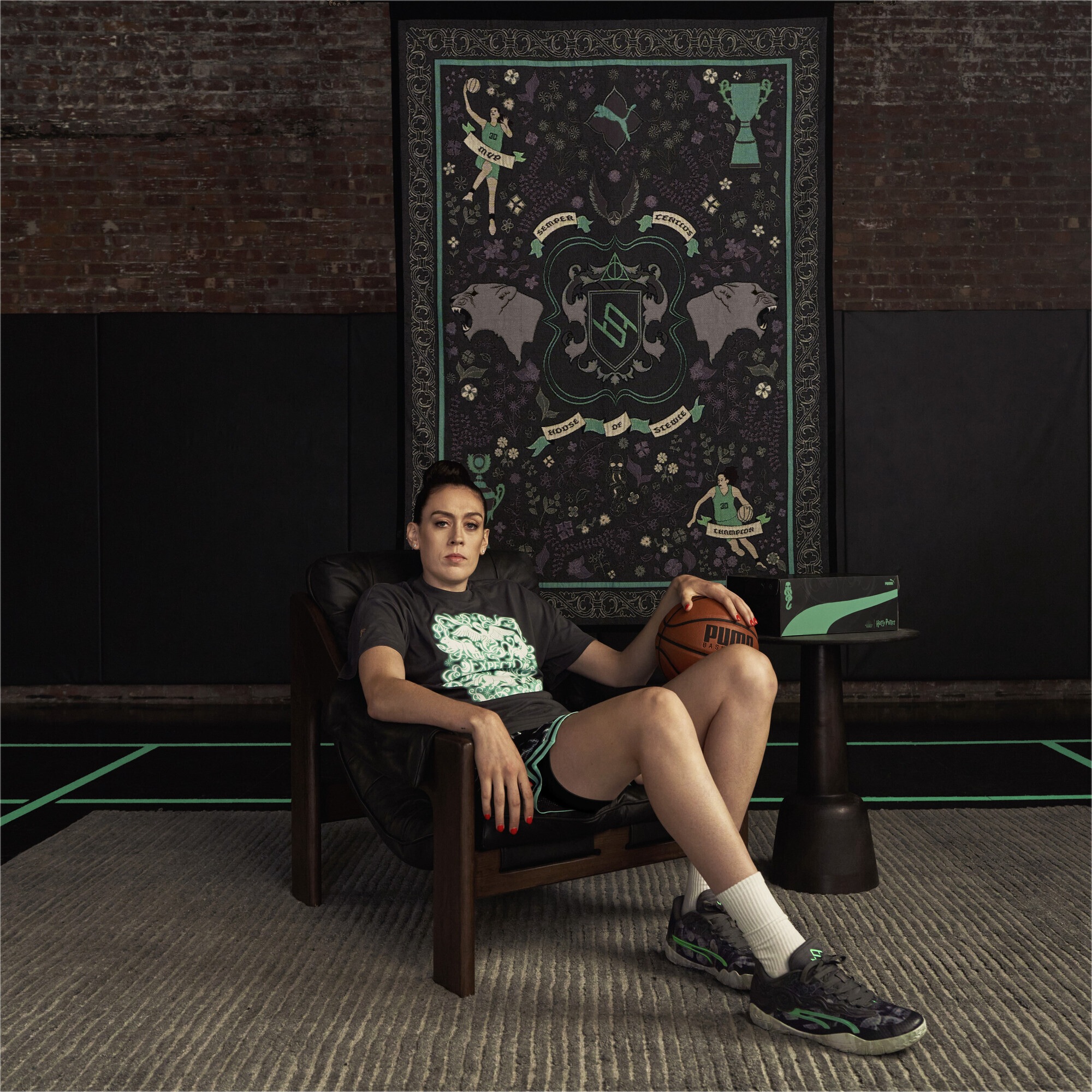 PUMA Trainingsshirt »PUMA HOOPS x HARRY POTTER™ T-Shirt II Damen«