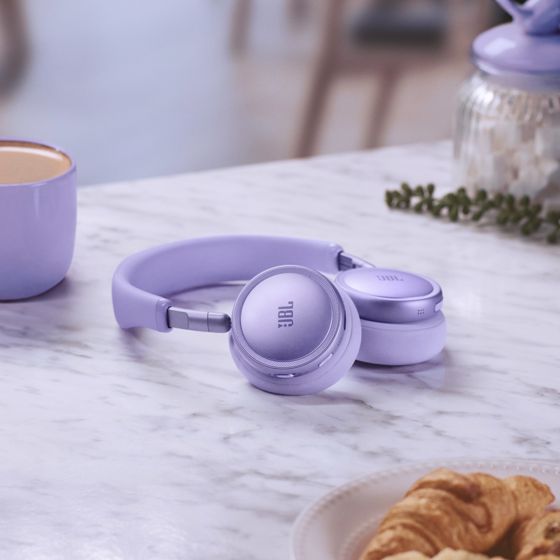 JBL On-Ear-Kopfhörer »LIVE 680NC« A2DP Bluetooth Active Noise Cancelling (ANC) | Freisprechfunktion | Wireless-Audio-Streaming Kabelloser On-Ear-Kopfhörer mit Noise-Cancelling