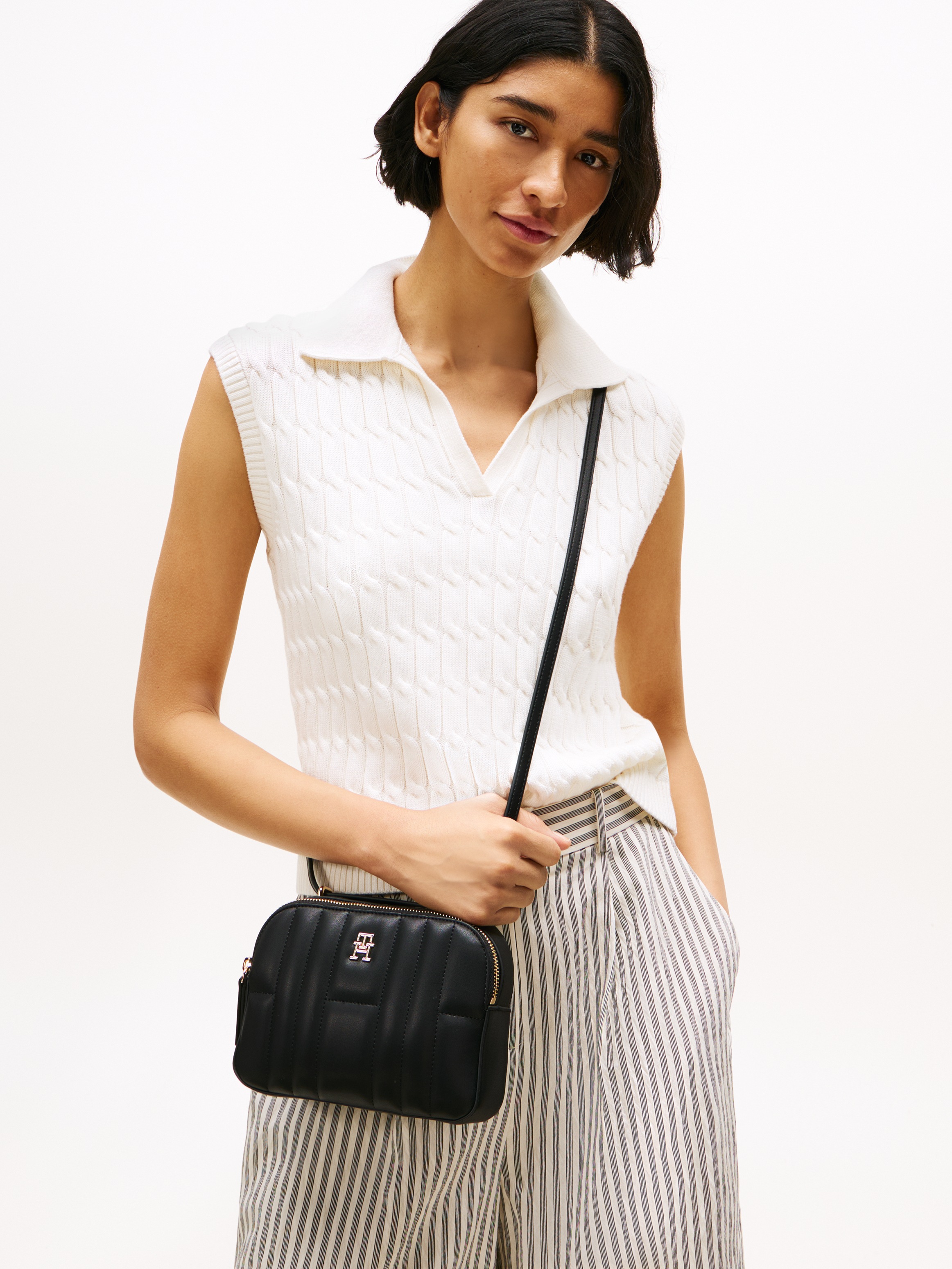 Tommy Hilfiger Umhängetasche "TH FEMININE CONV CAMERA BAG", Damen Schultert günstig online kaufen