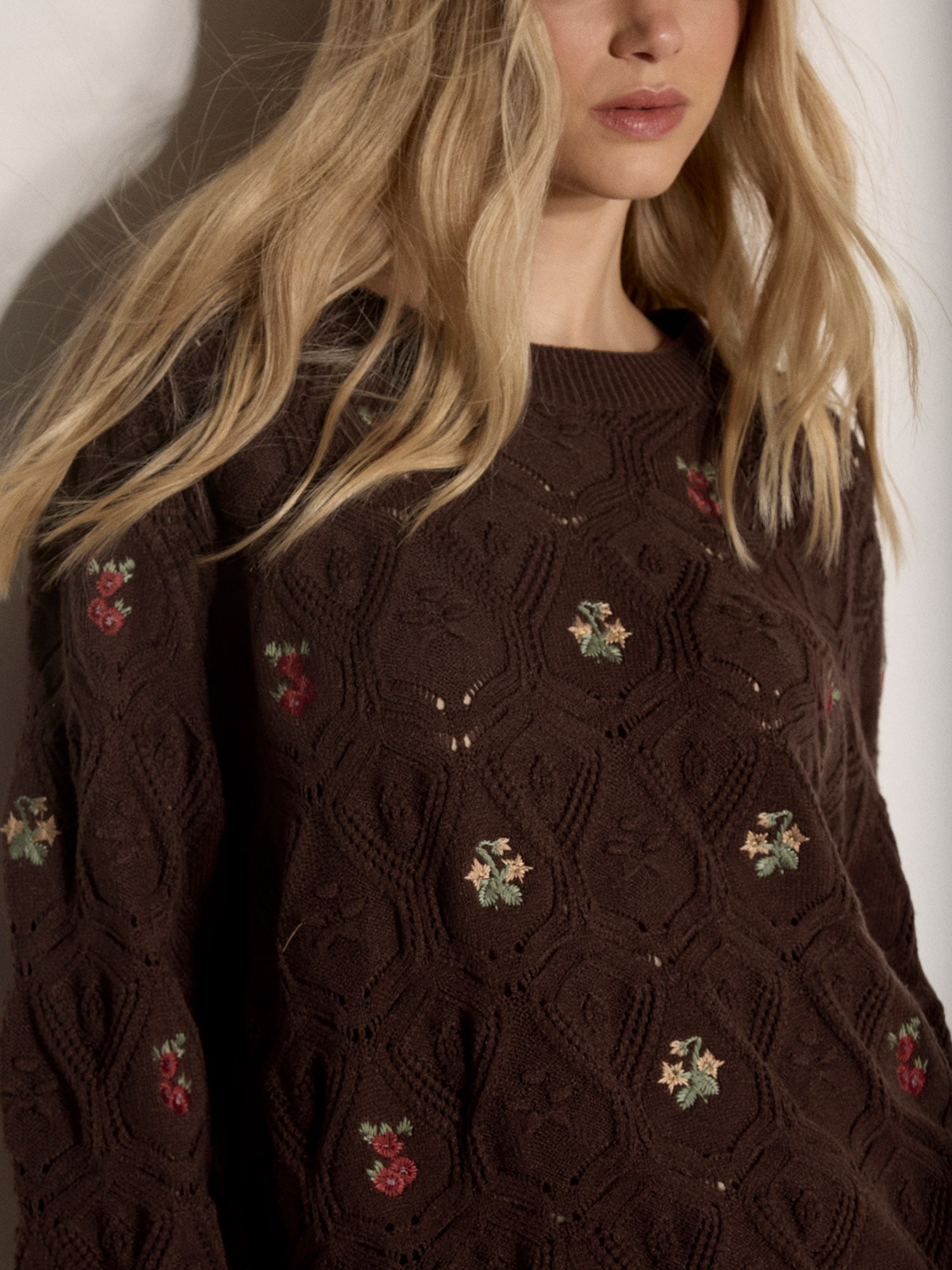 Apricot Strickpullover »Oberteil aus Pointelle-Strick« mit Blumenstickerei